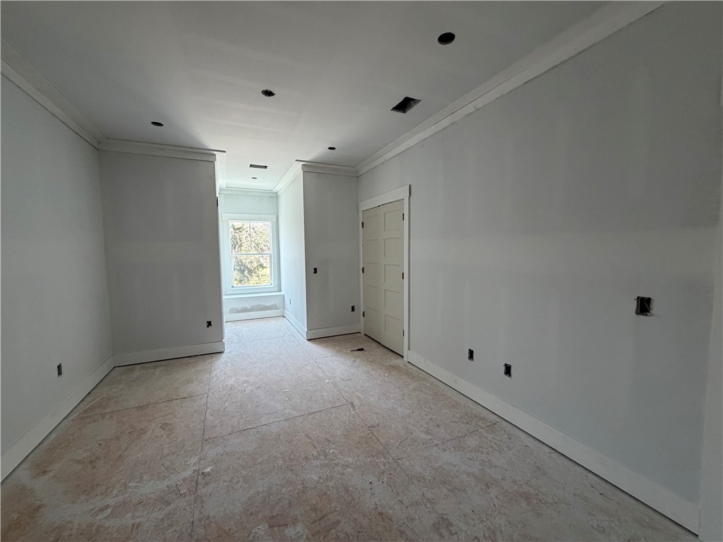 4 Isadora Lane