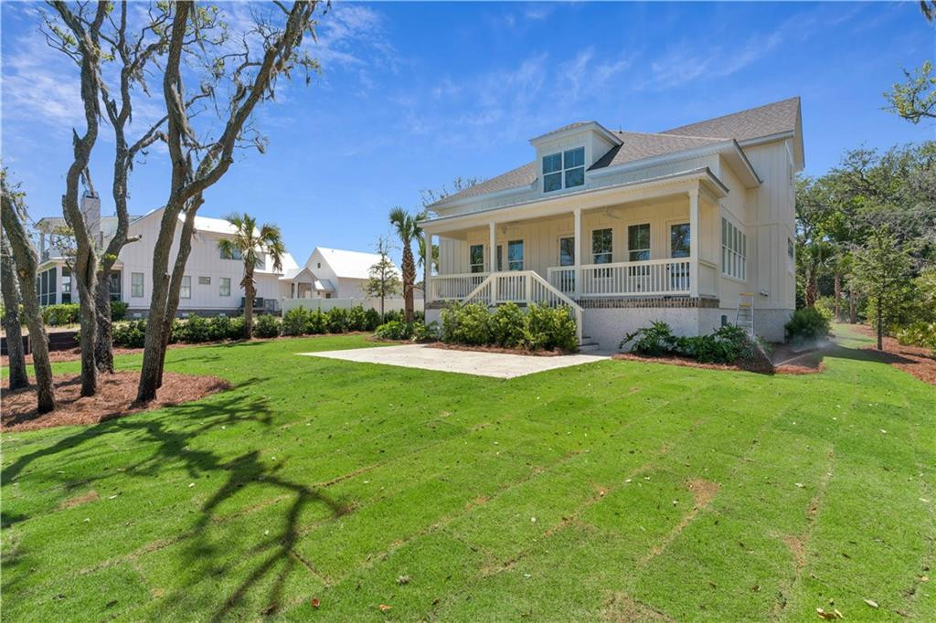 4 Isadora Lane