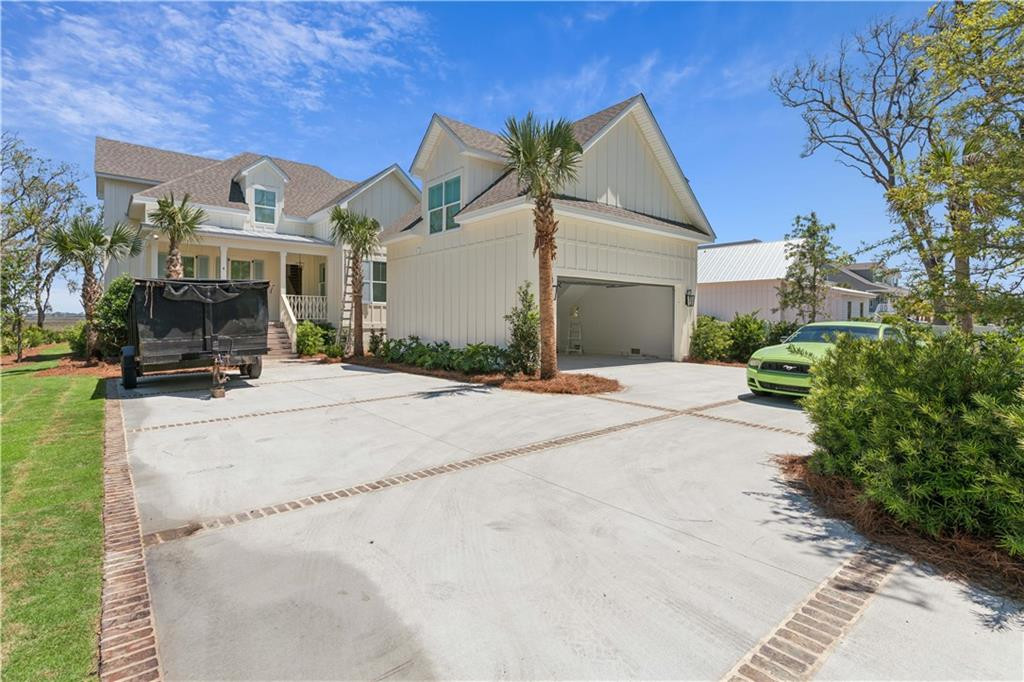 4 Isadora Lane