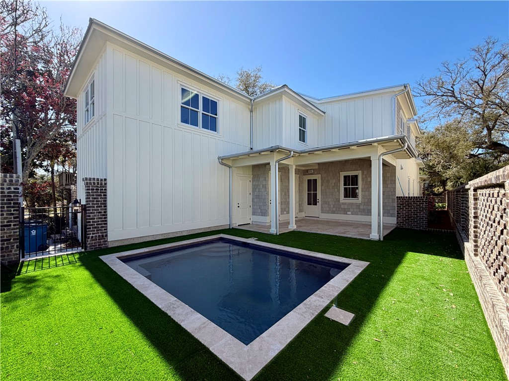 1604 Bruce Drive