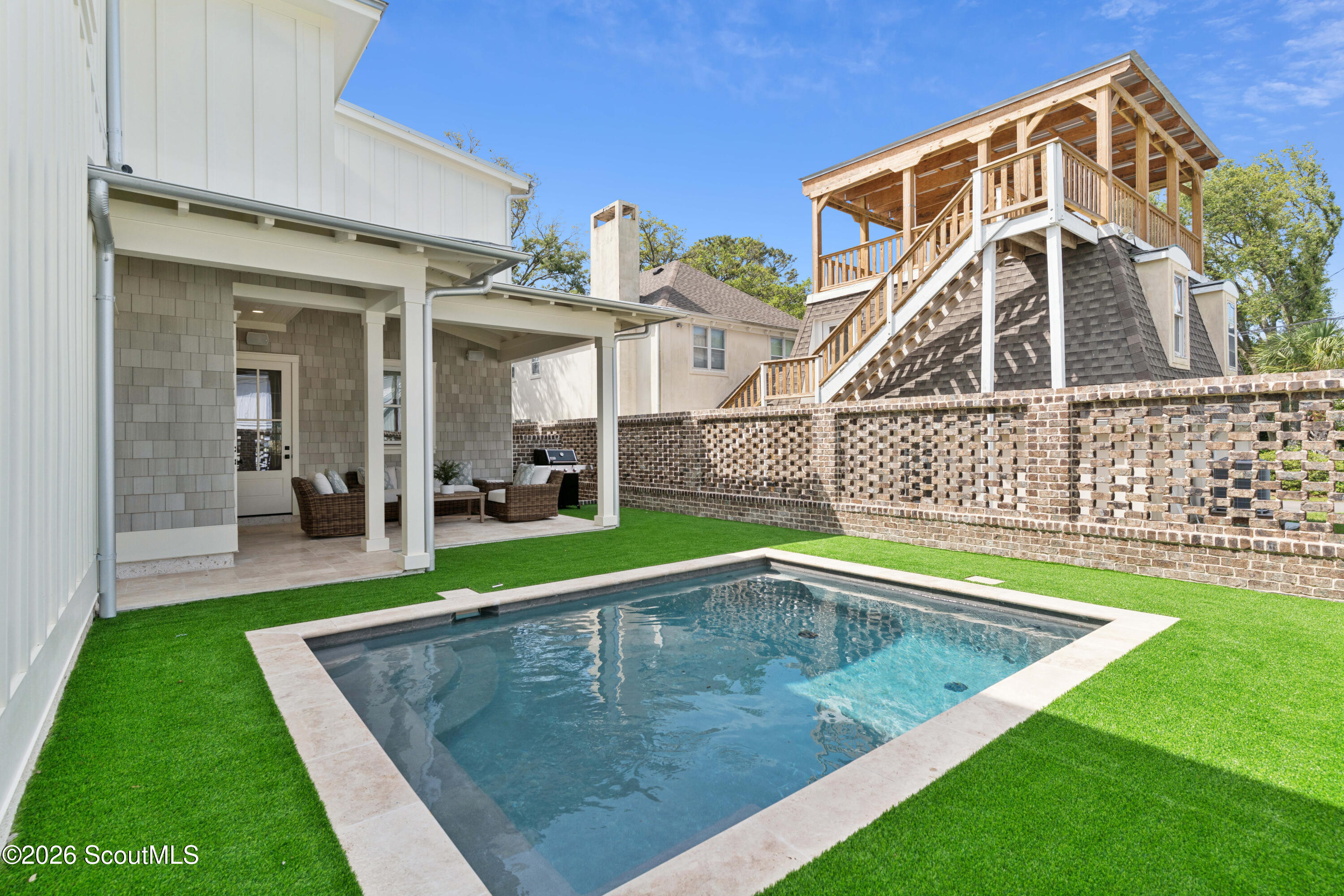 1604 Bruce Drive