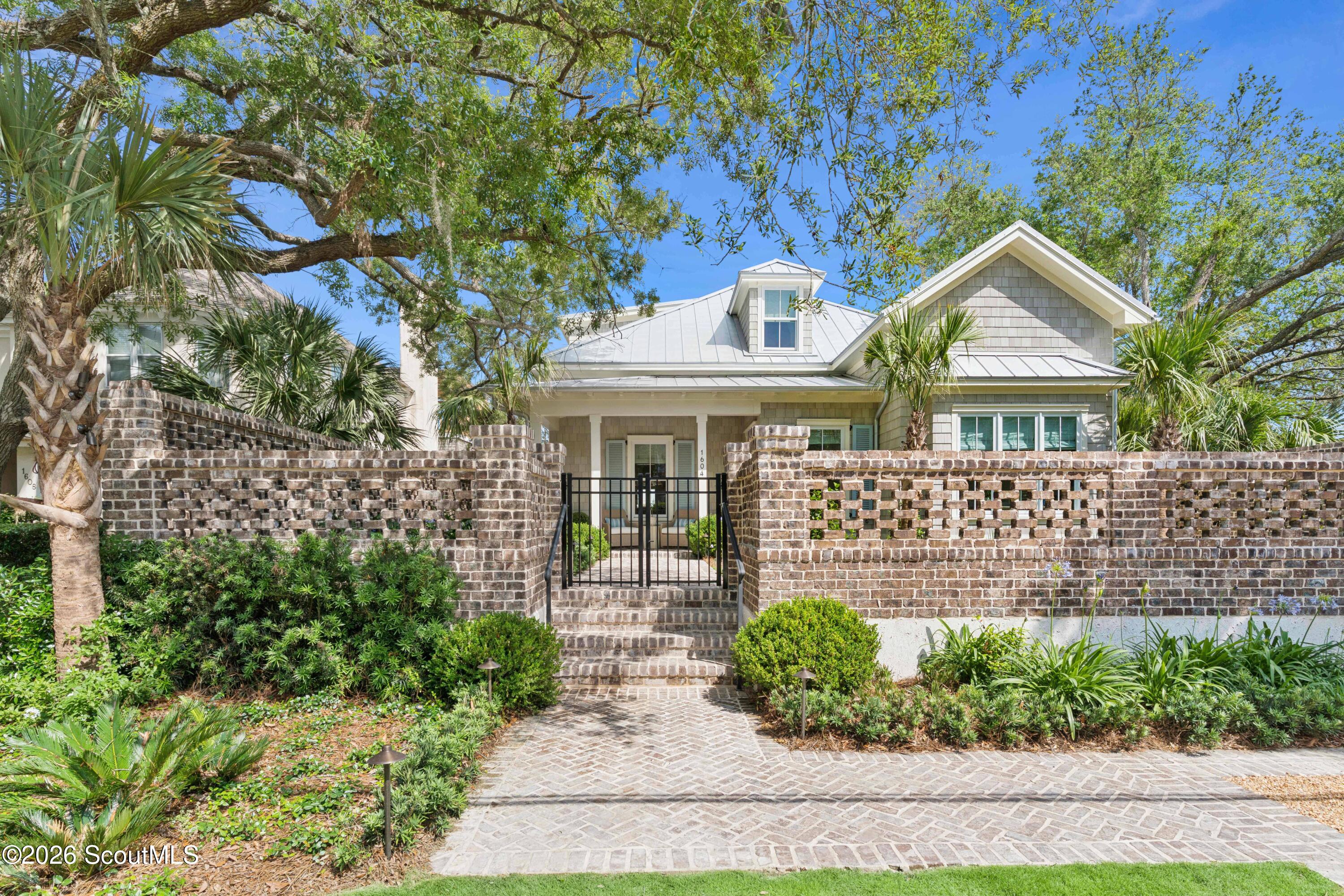 1604 Bruce Drive