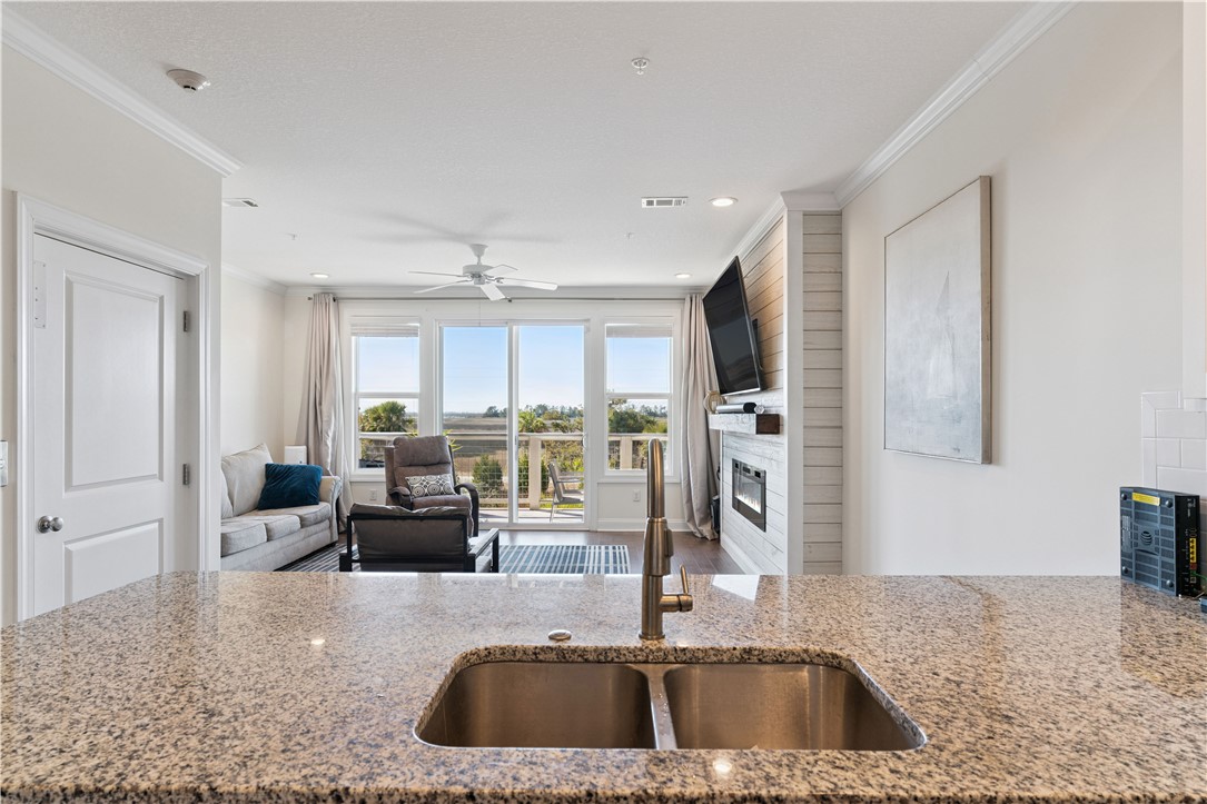 20 Hidden Harbor Road 21