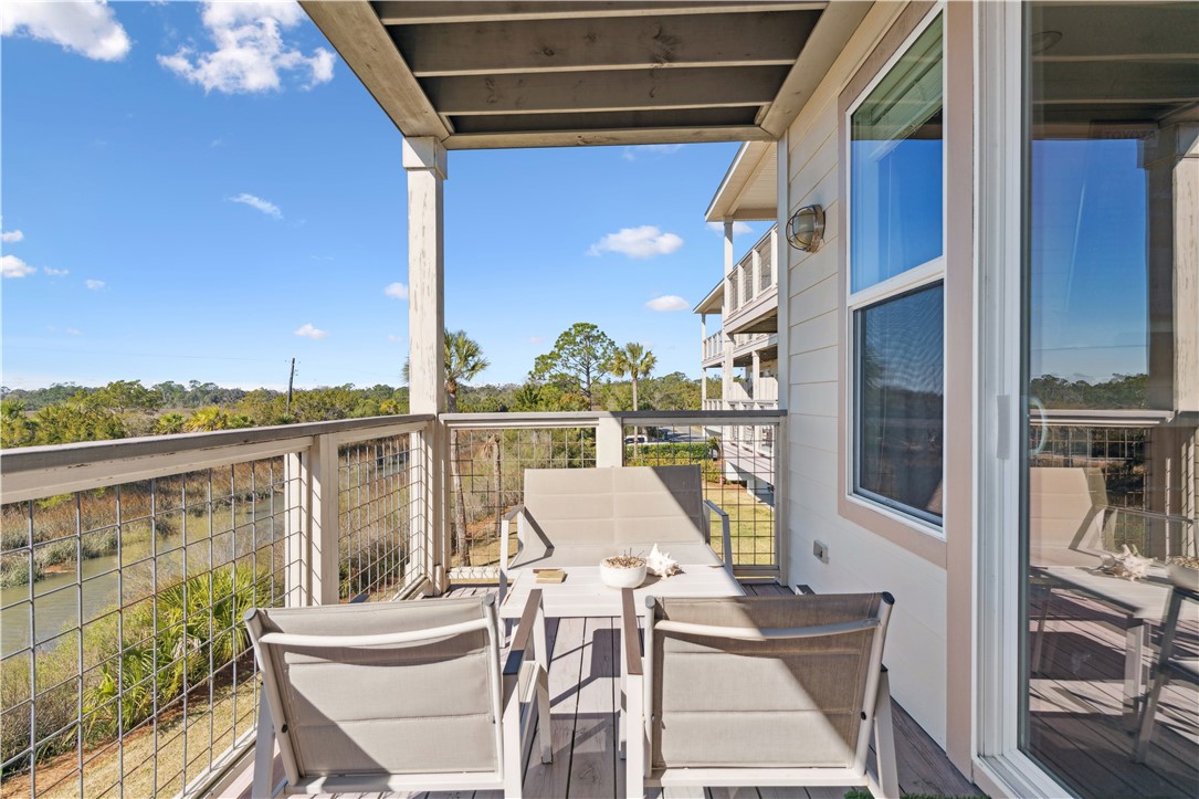 20 Hidden Harbor Road 21