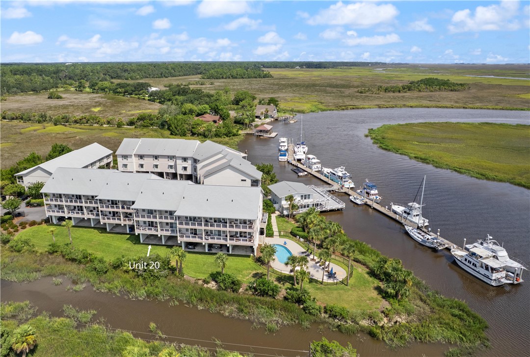 20 Hidden Harbor Road 21