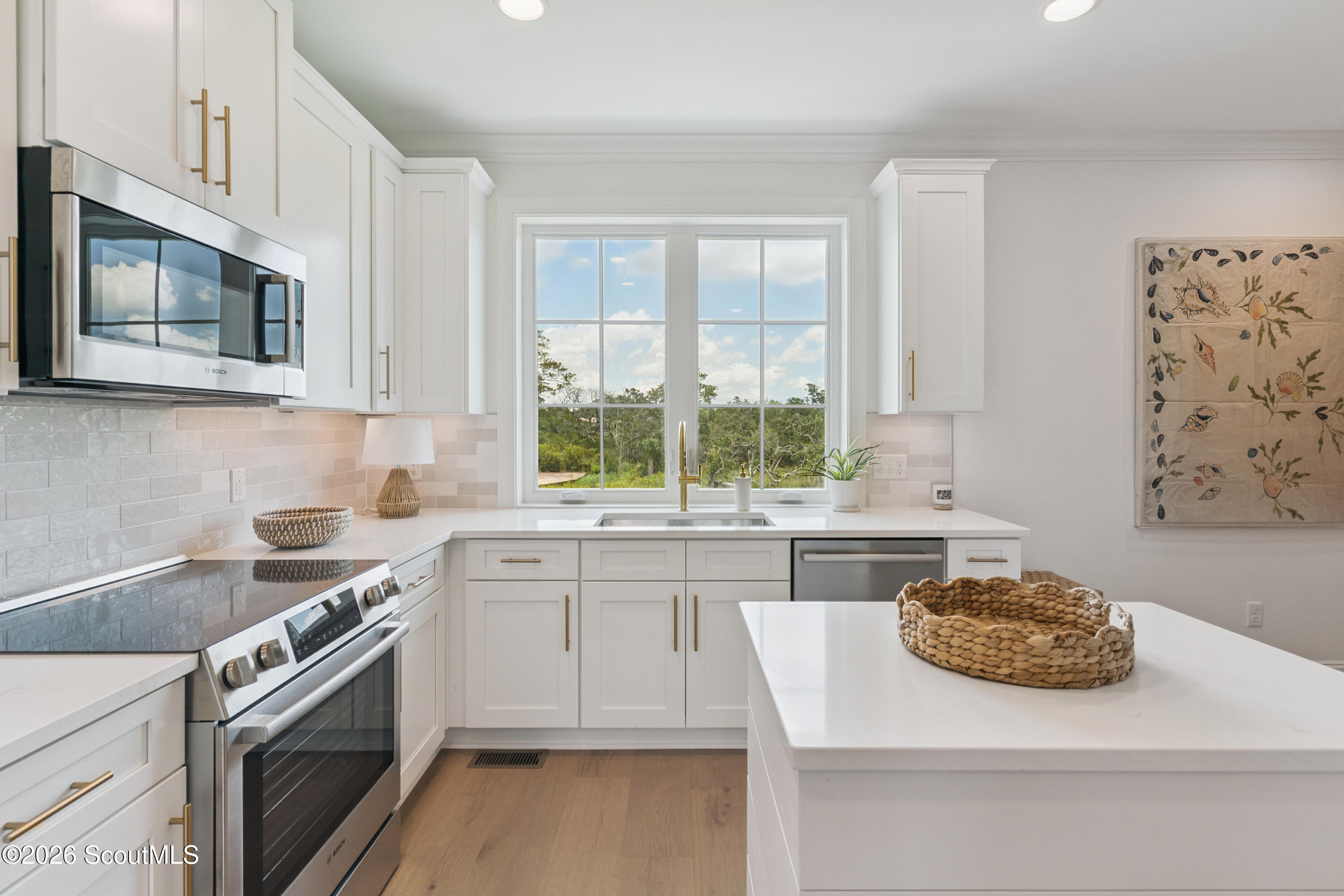 2304 Demere Road 6