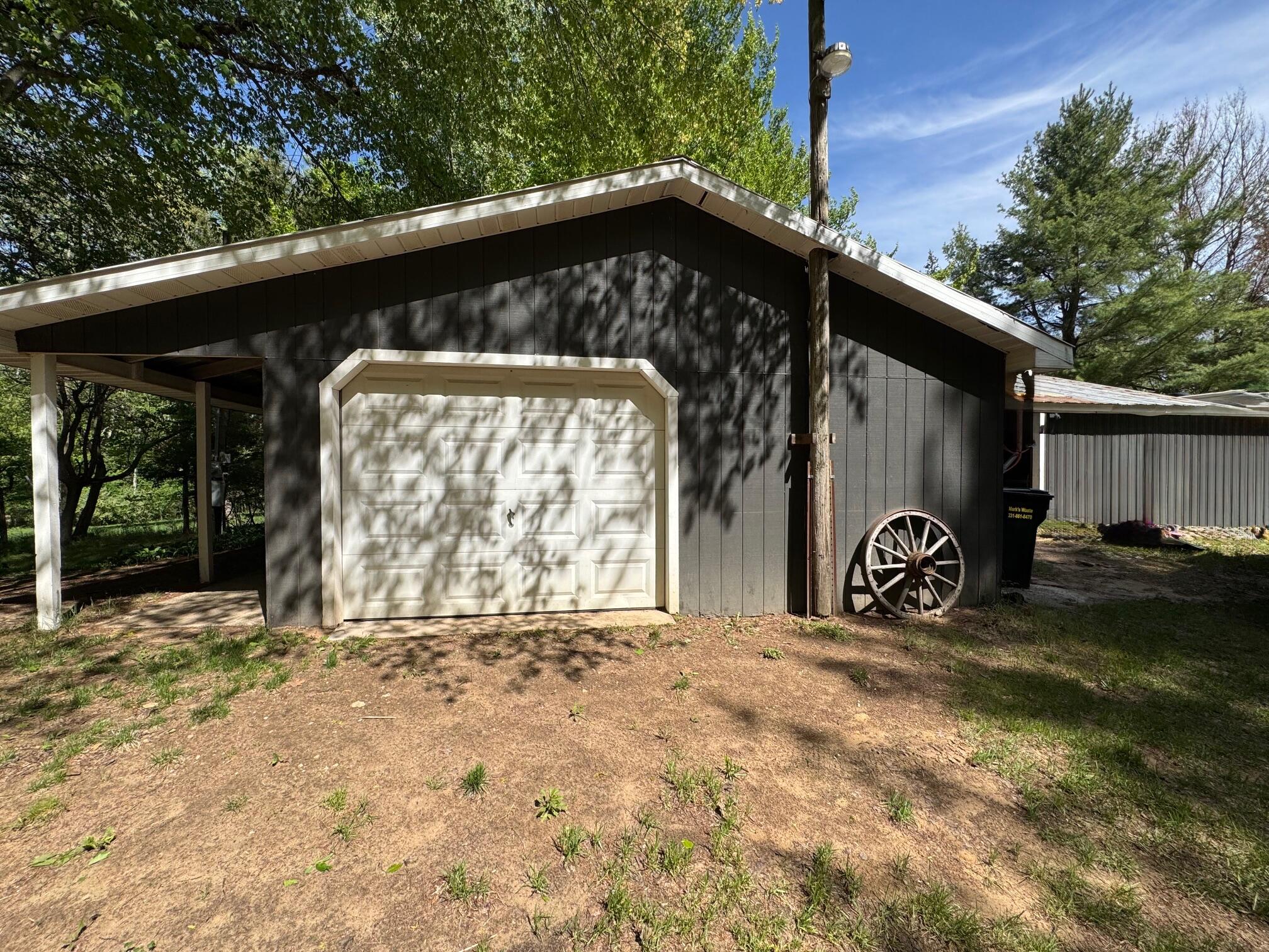 9398 3 Mile Road