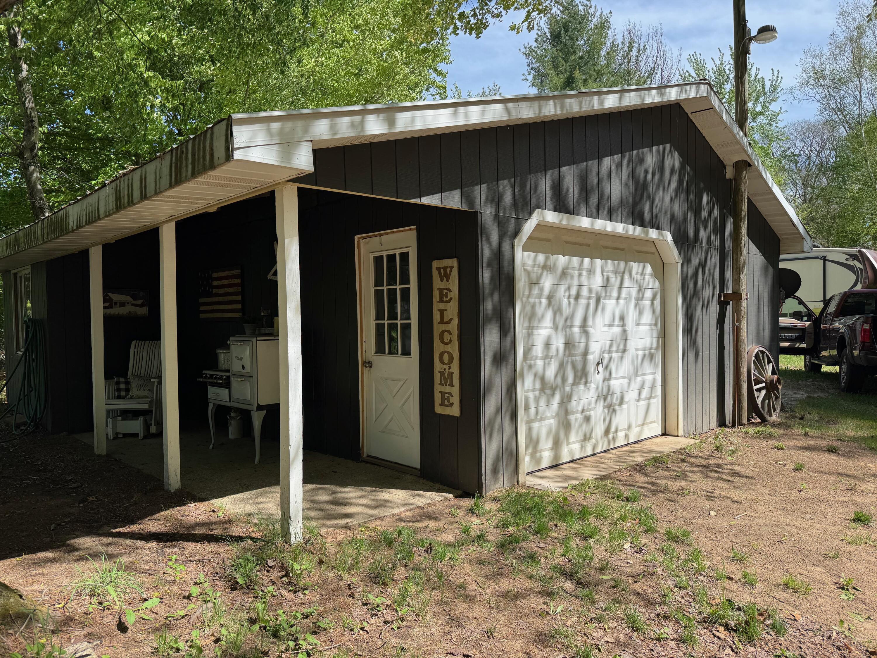 9398 3 Mile Road