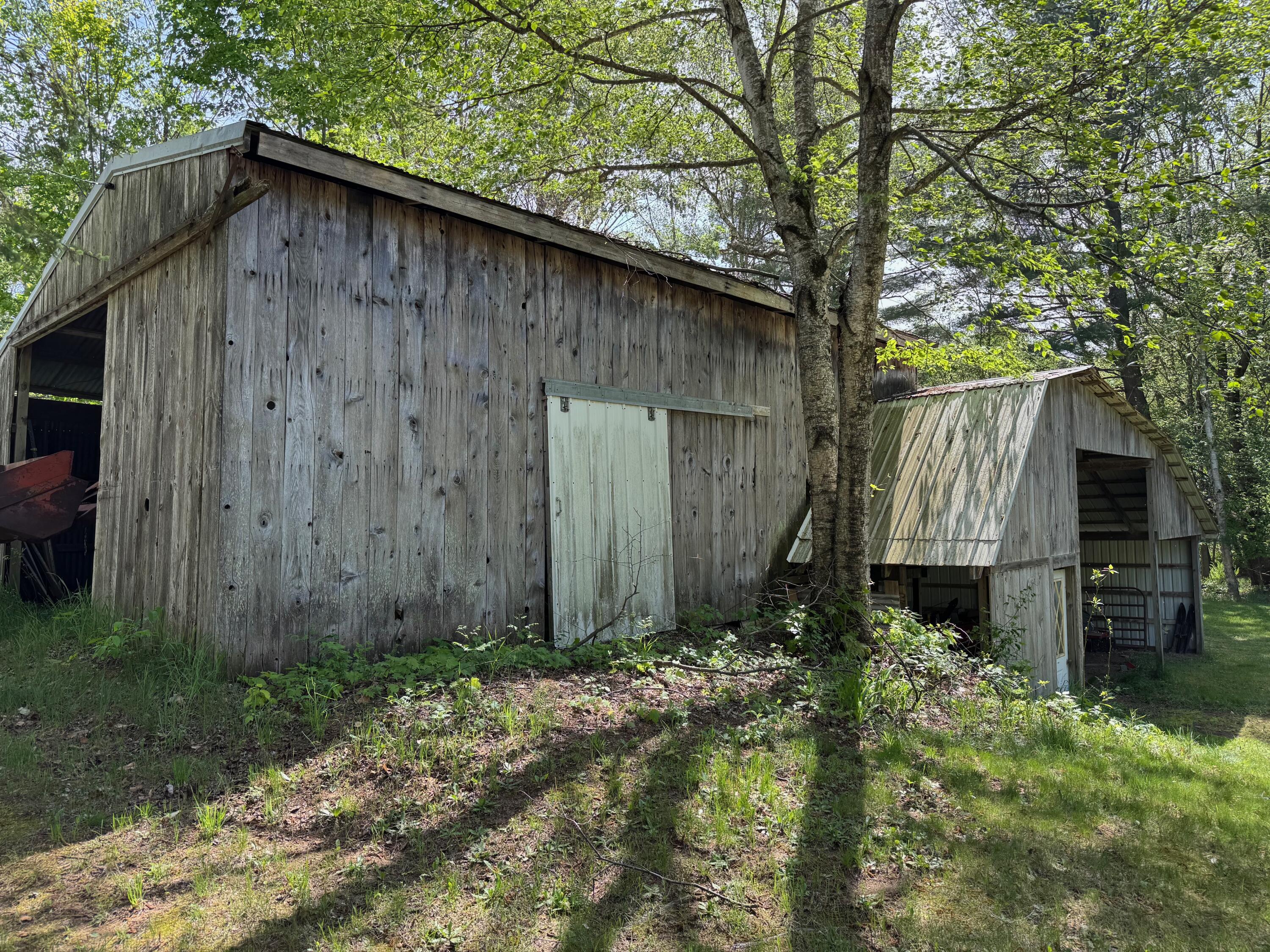 9398 3 Mile Road
