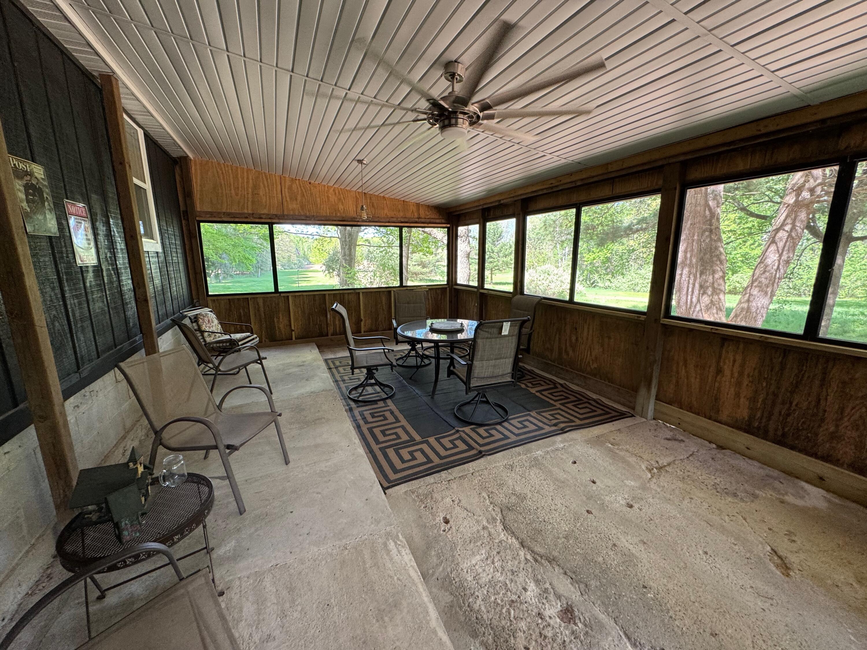9398 3 Mile Road
