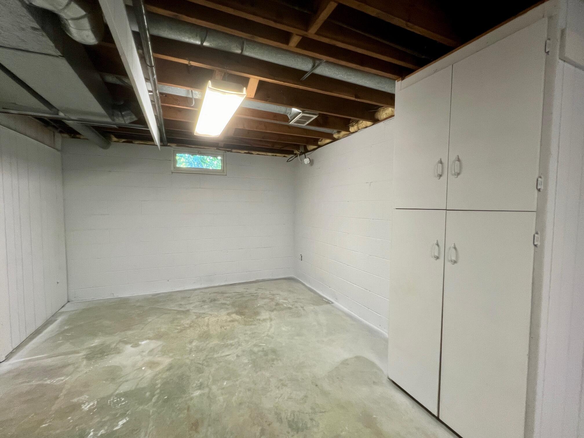 7220 W 64th Street
