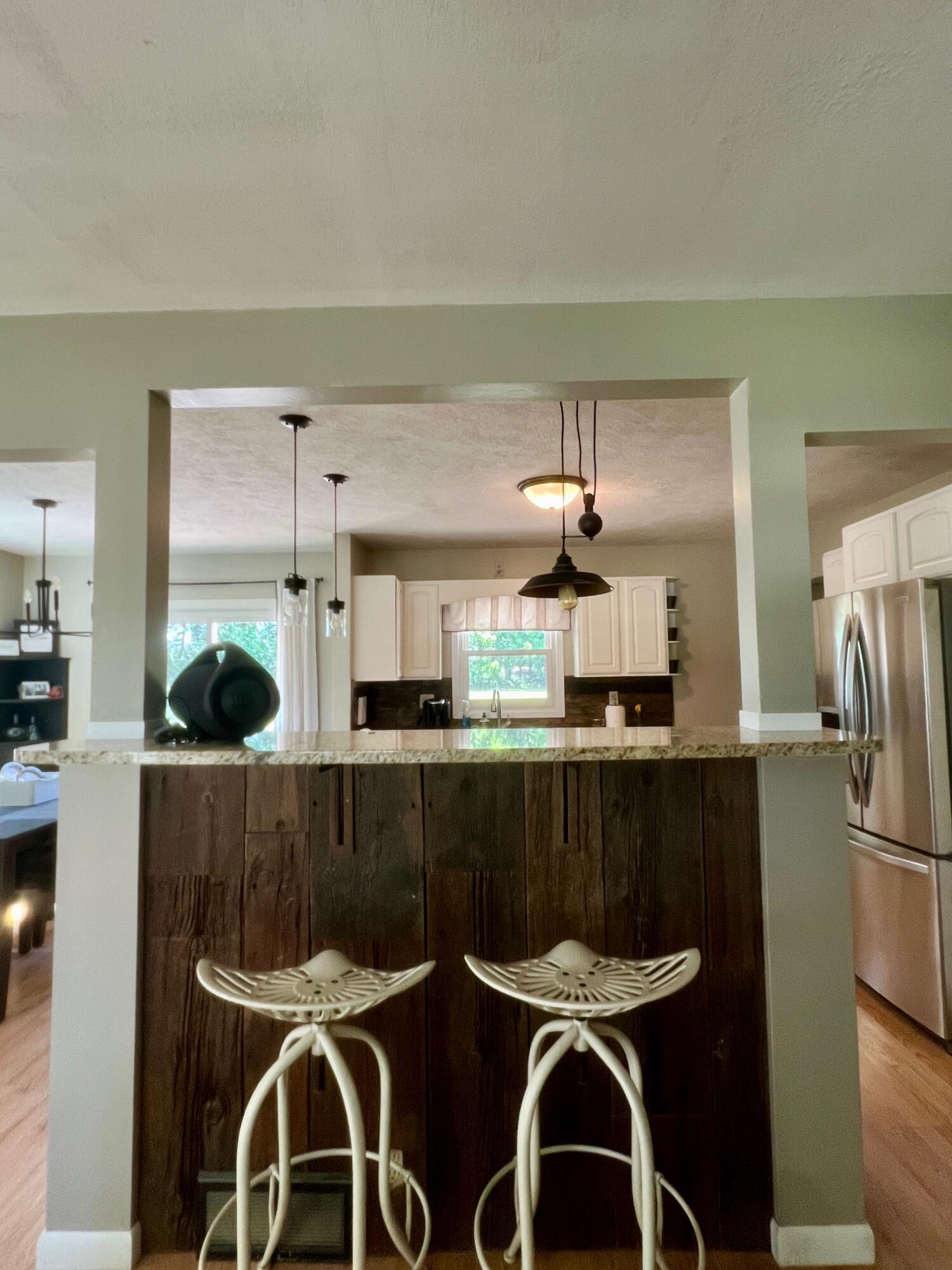 7220 W 64th Street