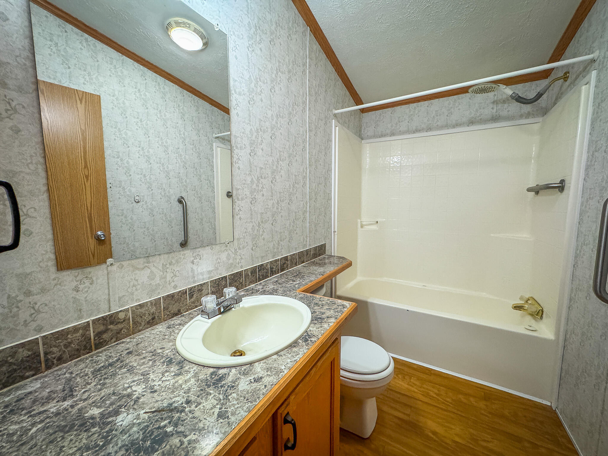 4483 Meadowbrook Lane