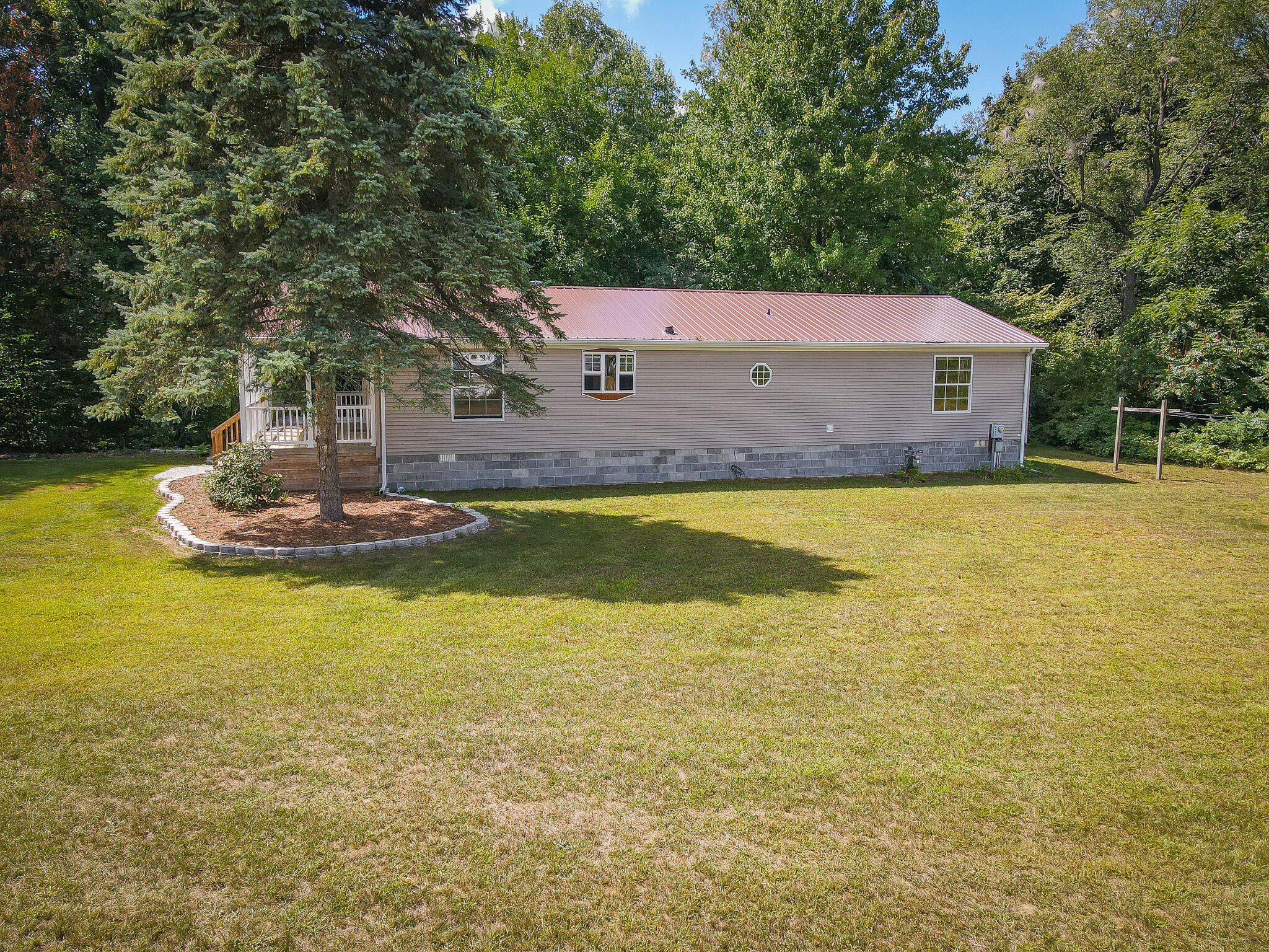 4483 Meadowbrook Lane