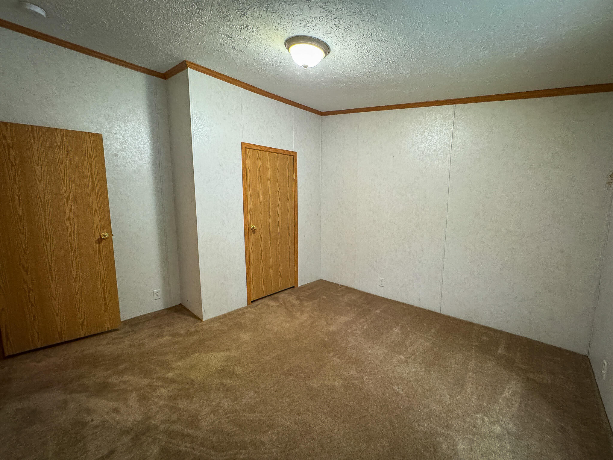 4483 Meadowbrook Lane
