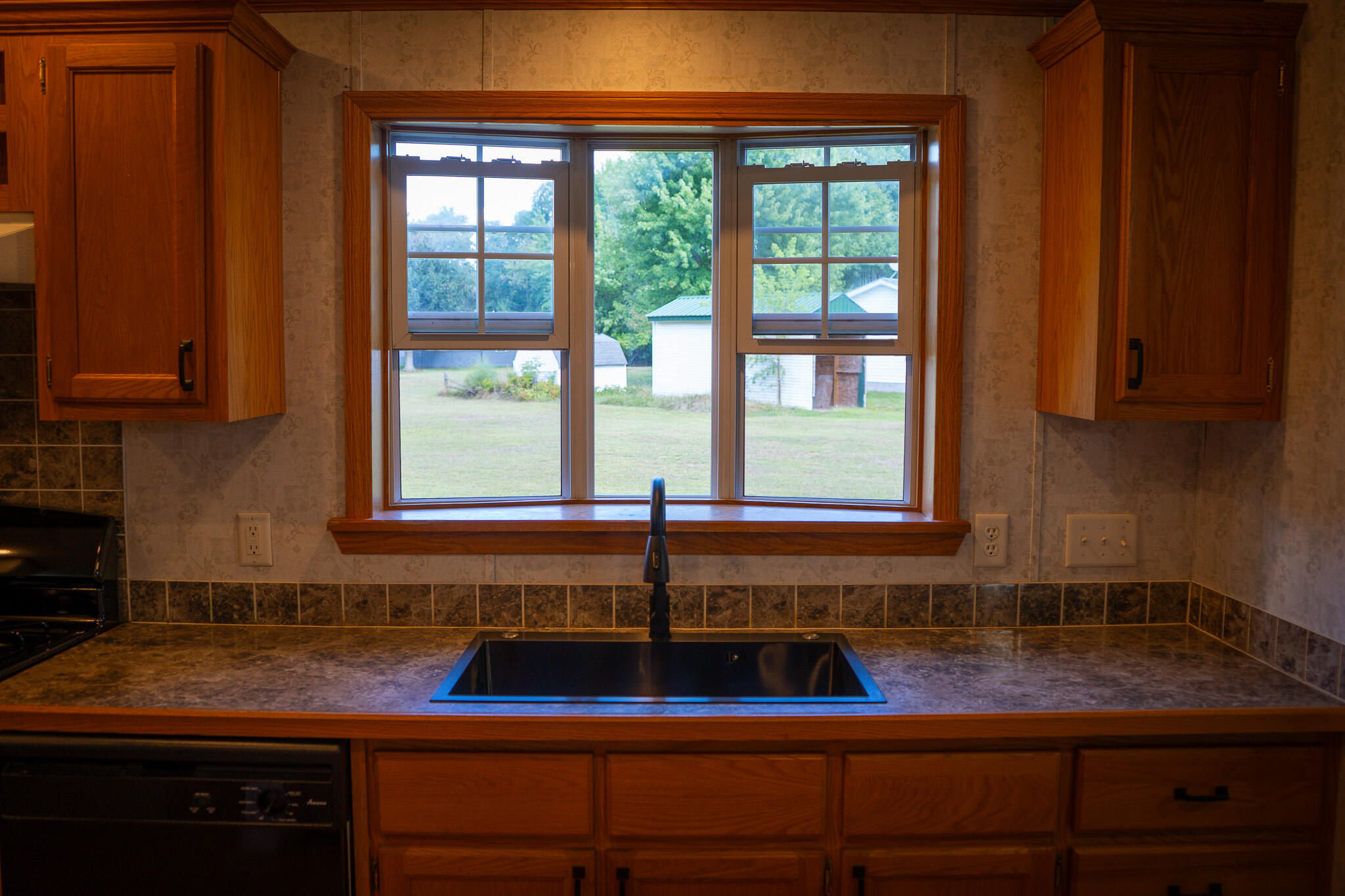 4483 Meadowbrook Lane