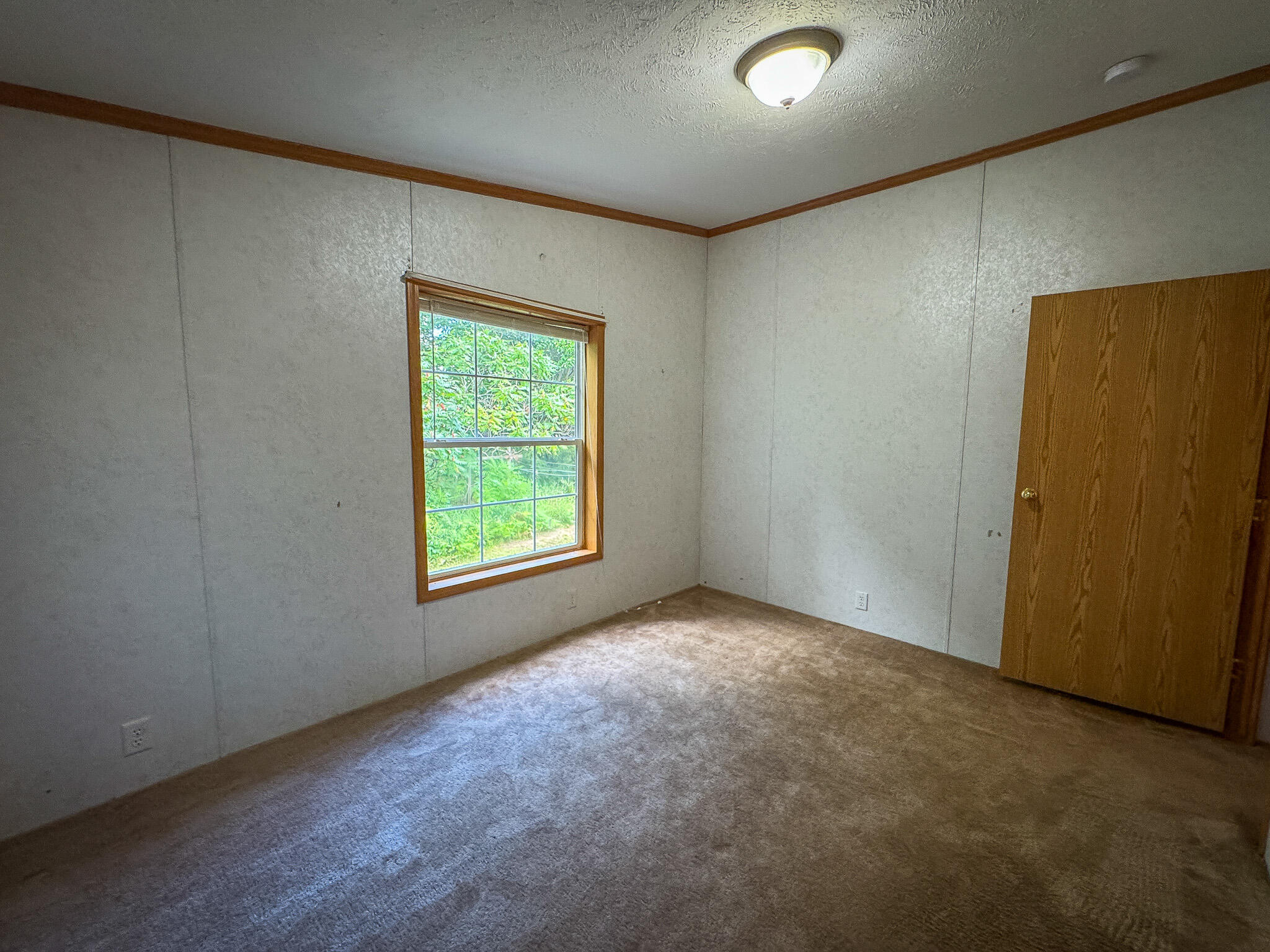 4483 Meadowbrook Lane