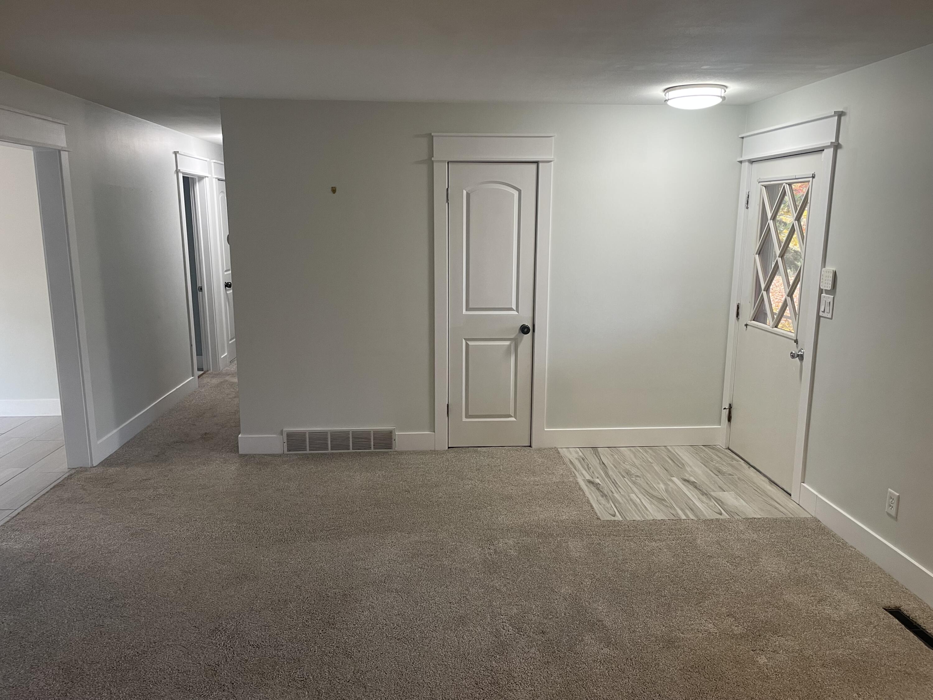 7360 W Orchard Circle