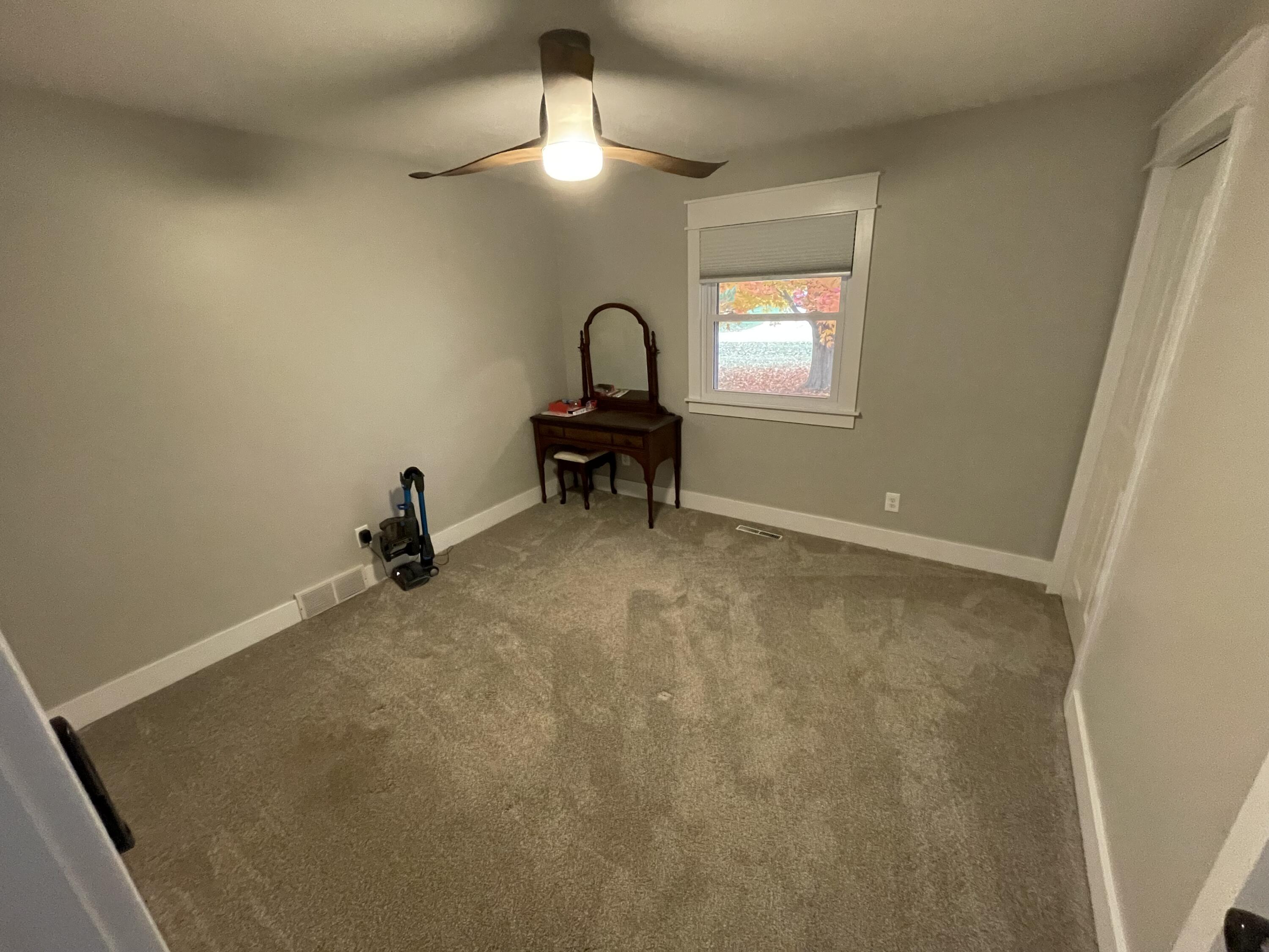 7360 W Orchard Circle