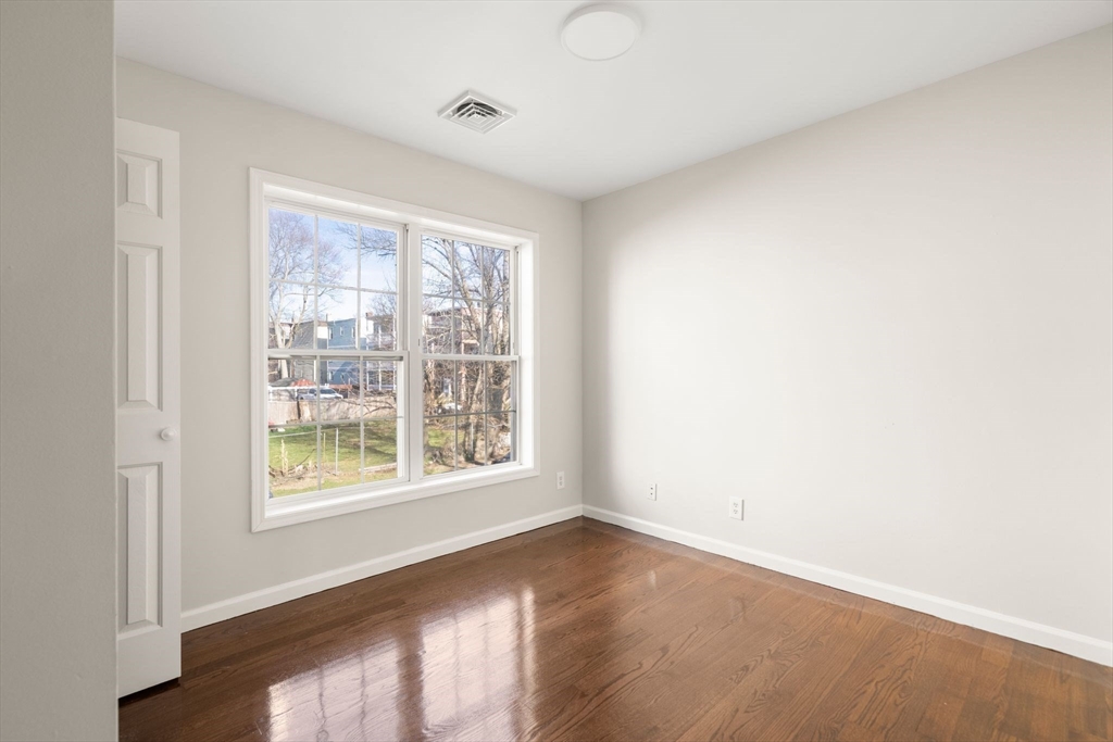 52 Wheatland Ave # 2