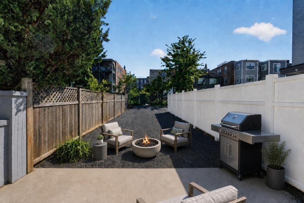31 Everett St
