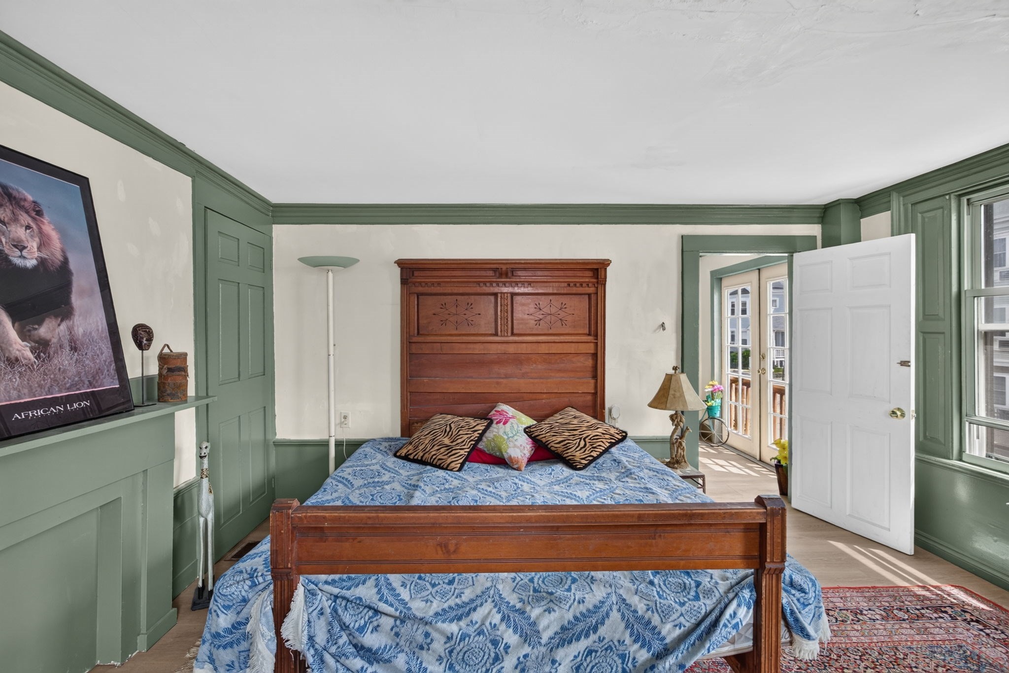 328-330 Cabot St