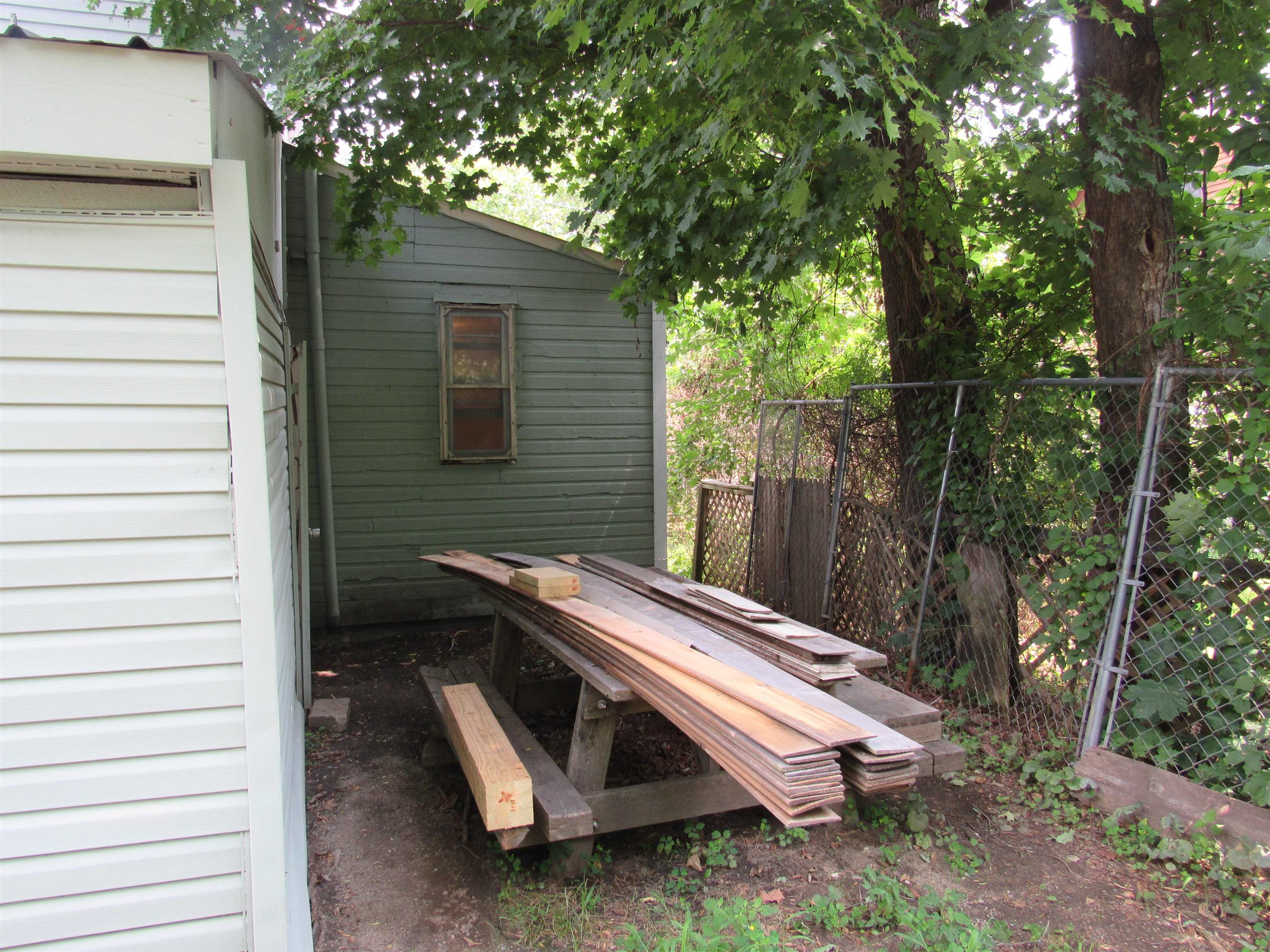 12 Depot Road