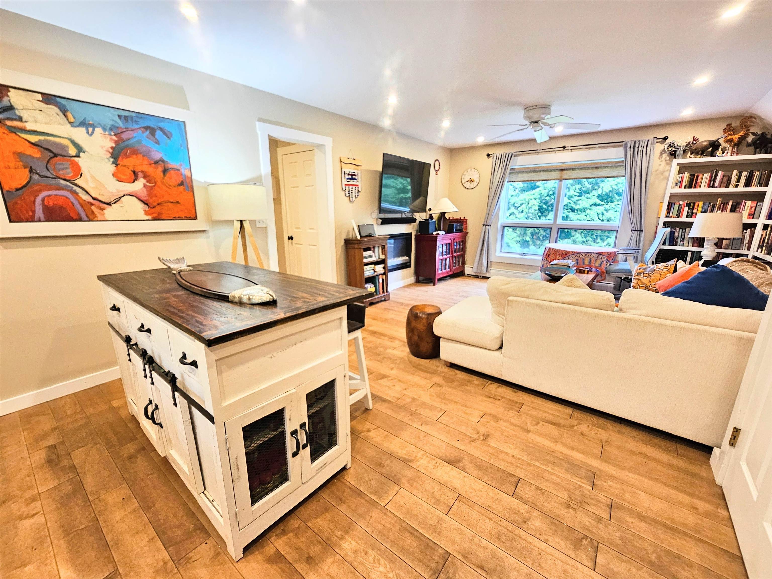 34 Summit Meadows Circle