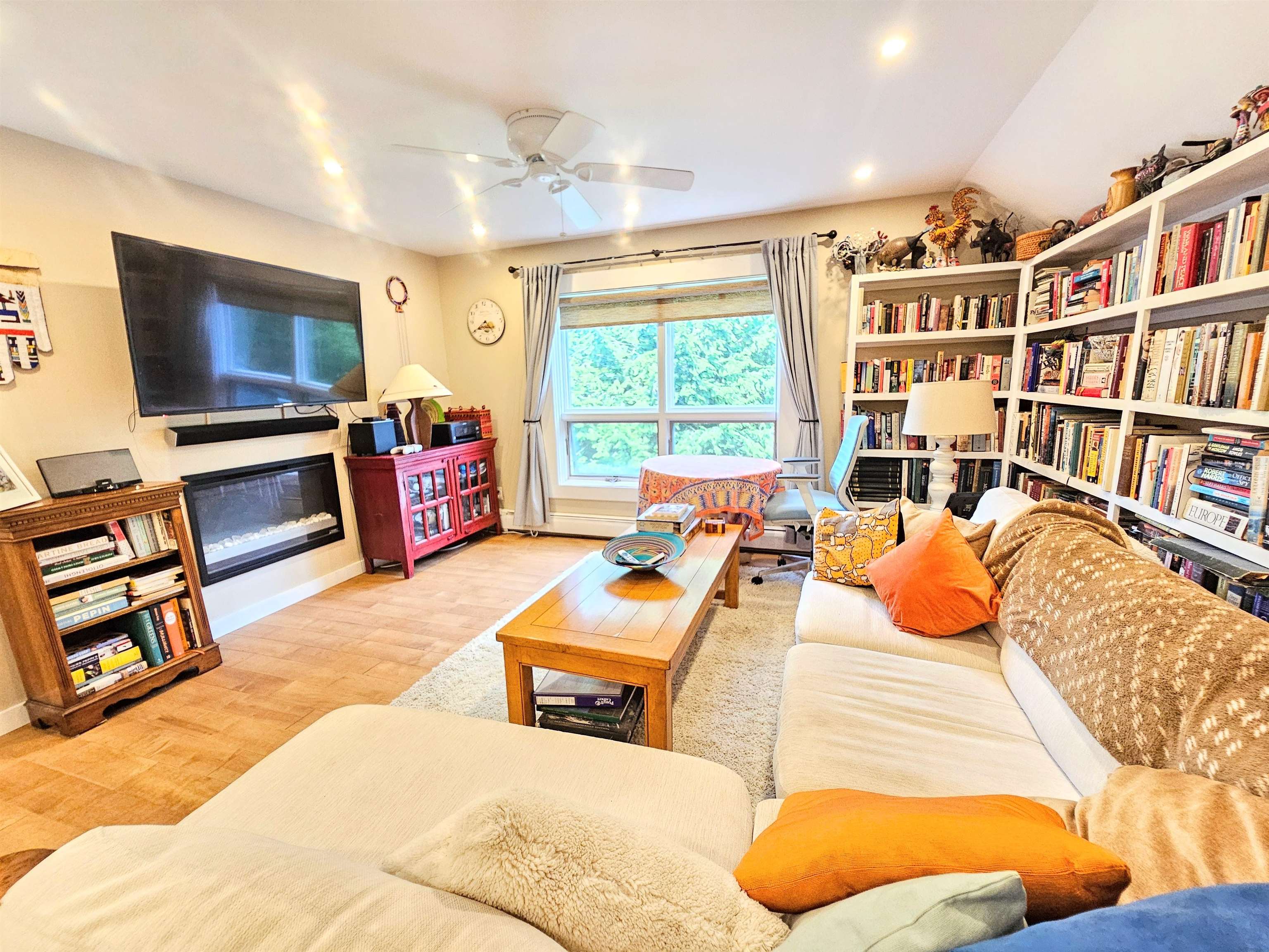 34 Summit Meadows Circle