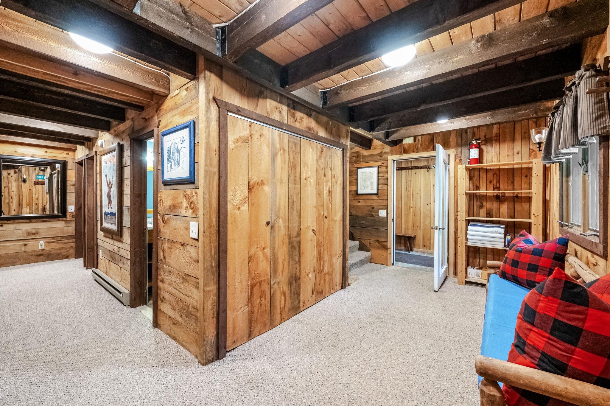 40 Upper Highlands Loop