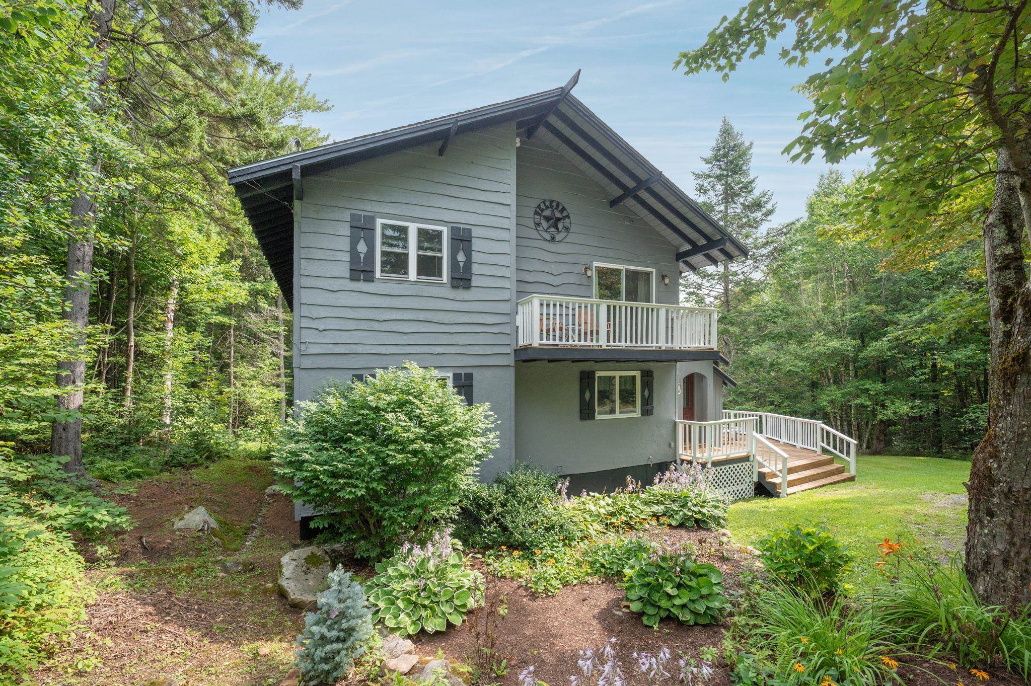 40 Upper Highlands Loop
