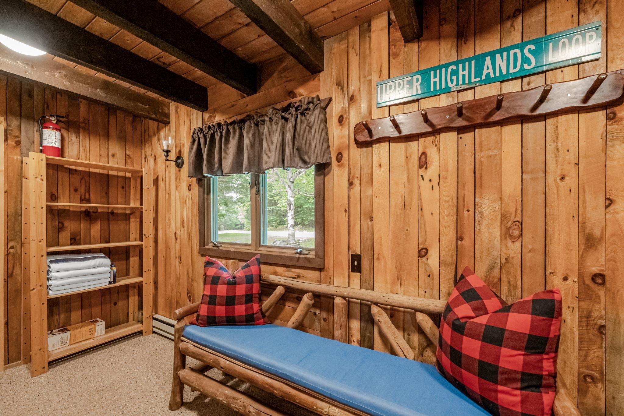 40 Upper Highlands Loop