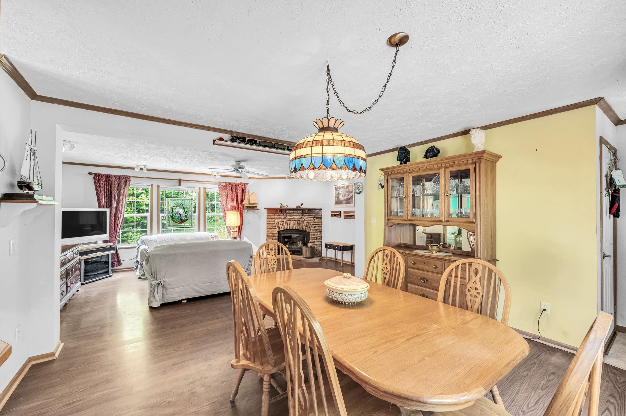 323 Dover Road