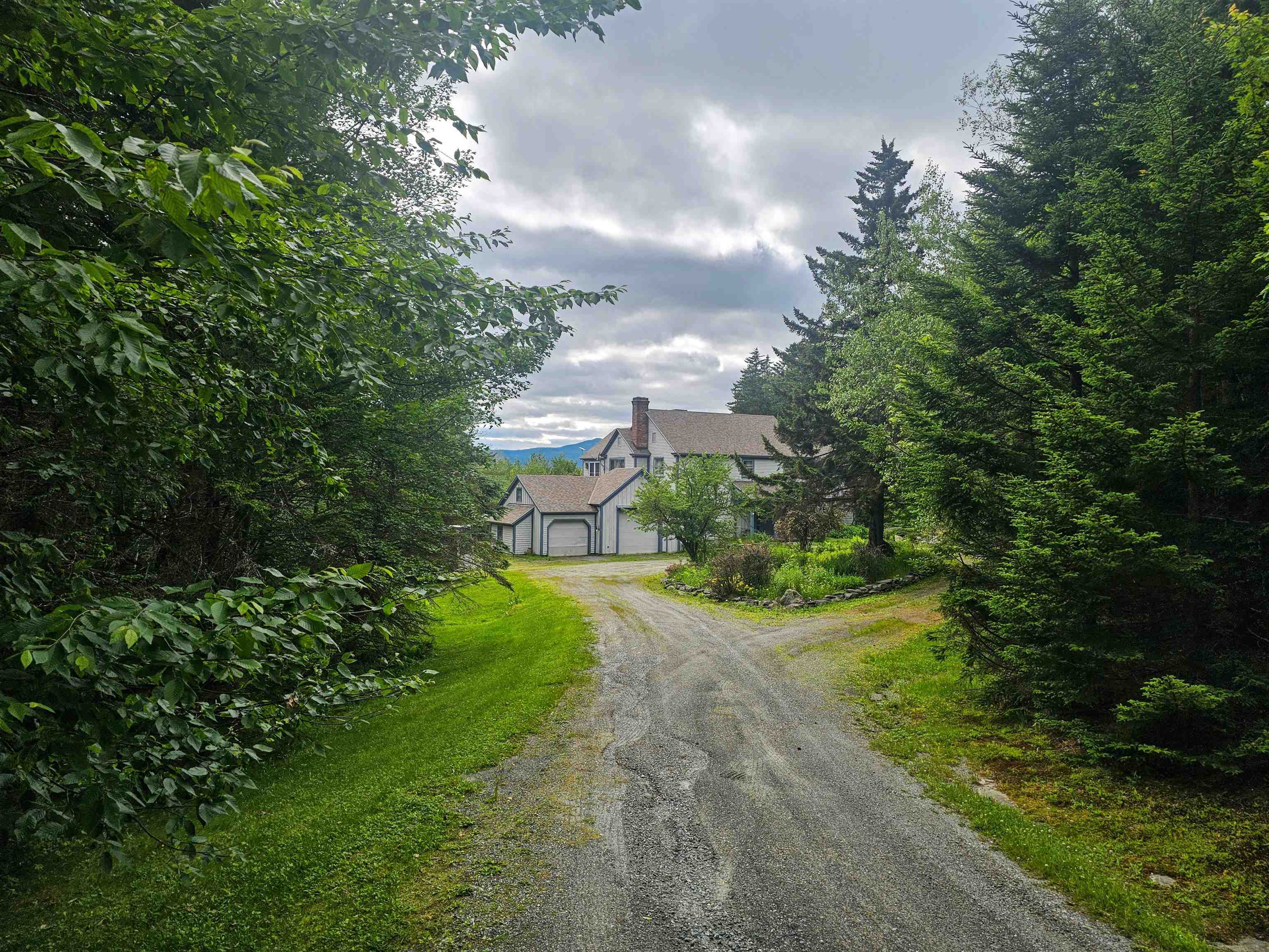 41 Top of the Hill Road