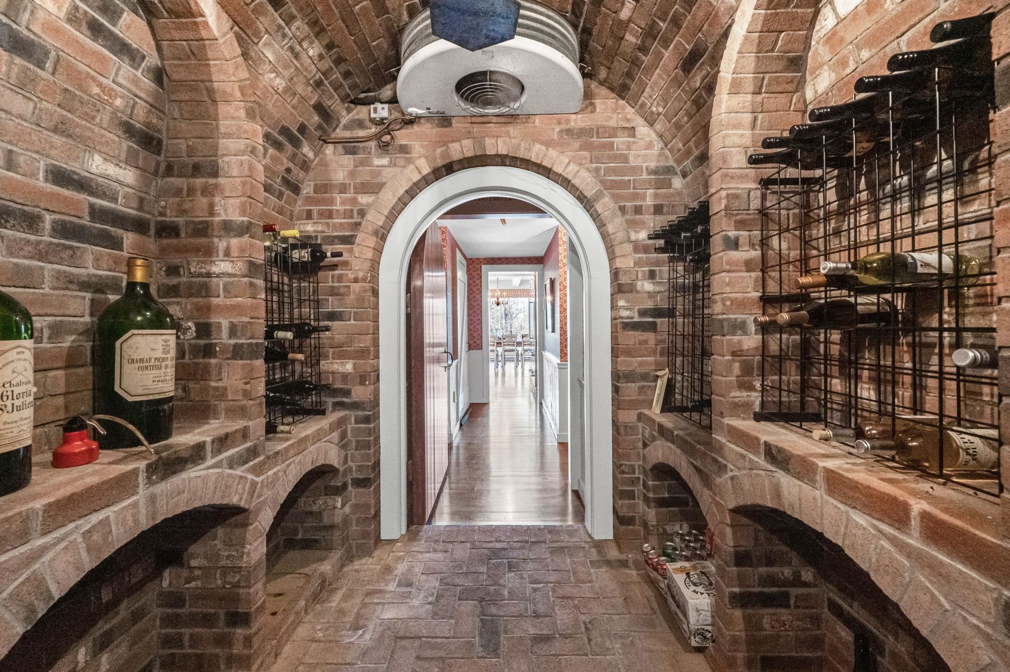 41 Top of the Hill Road