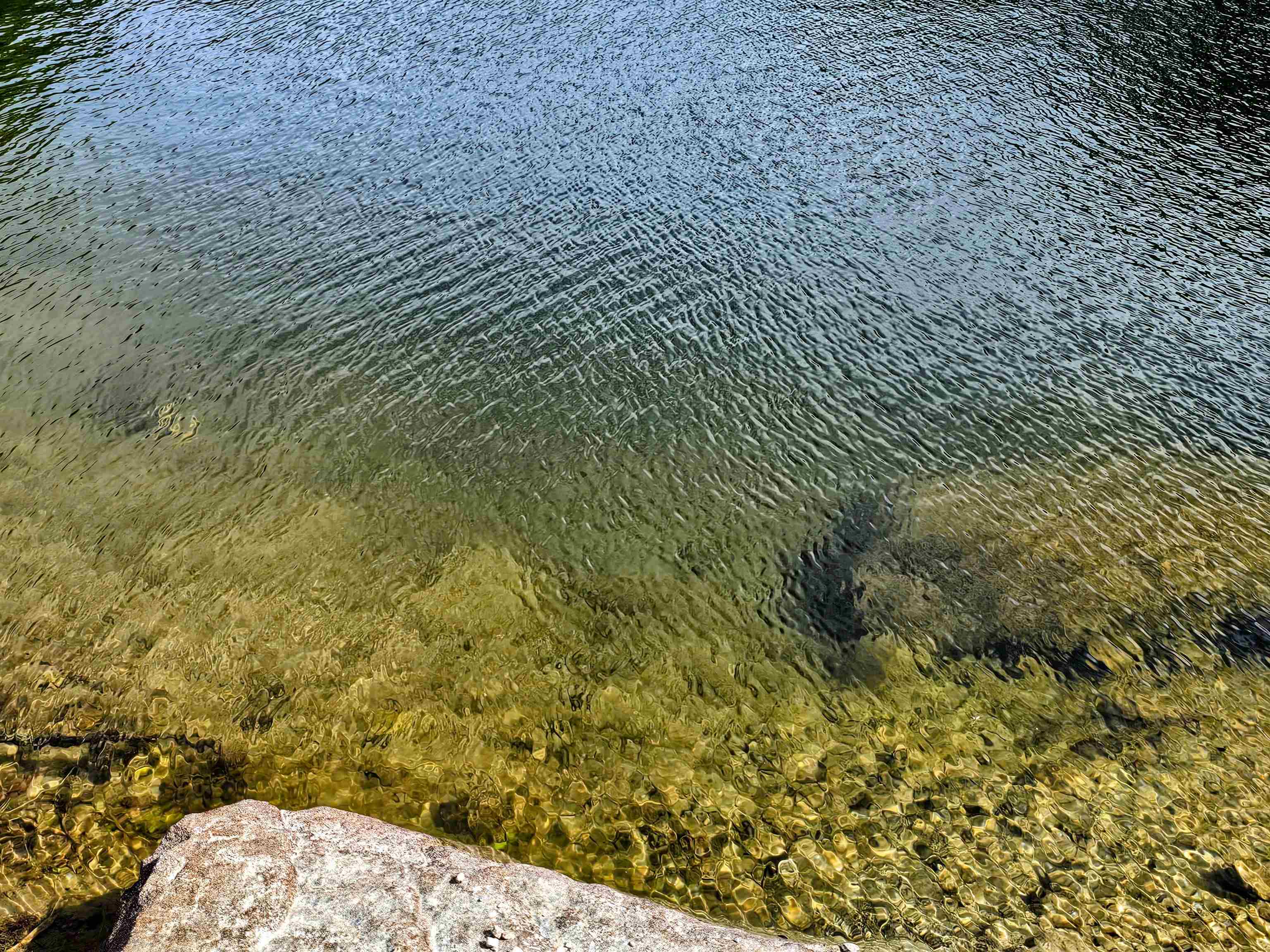 00 West Hill Road South