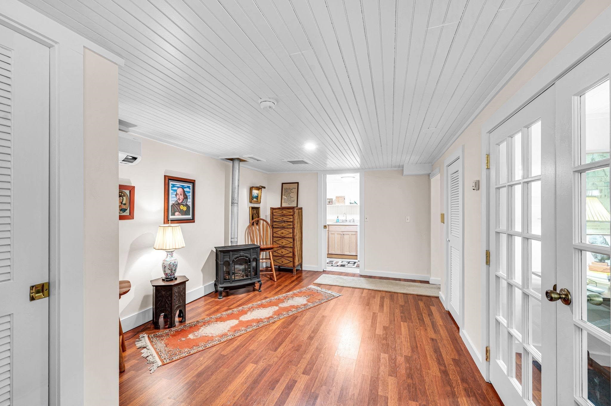2843 Burrington Hill