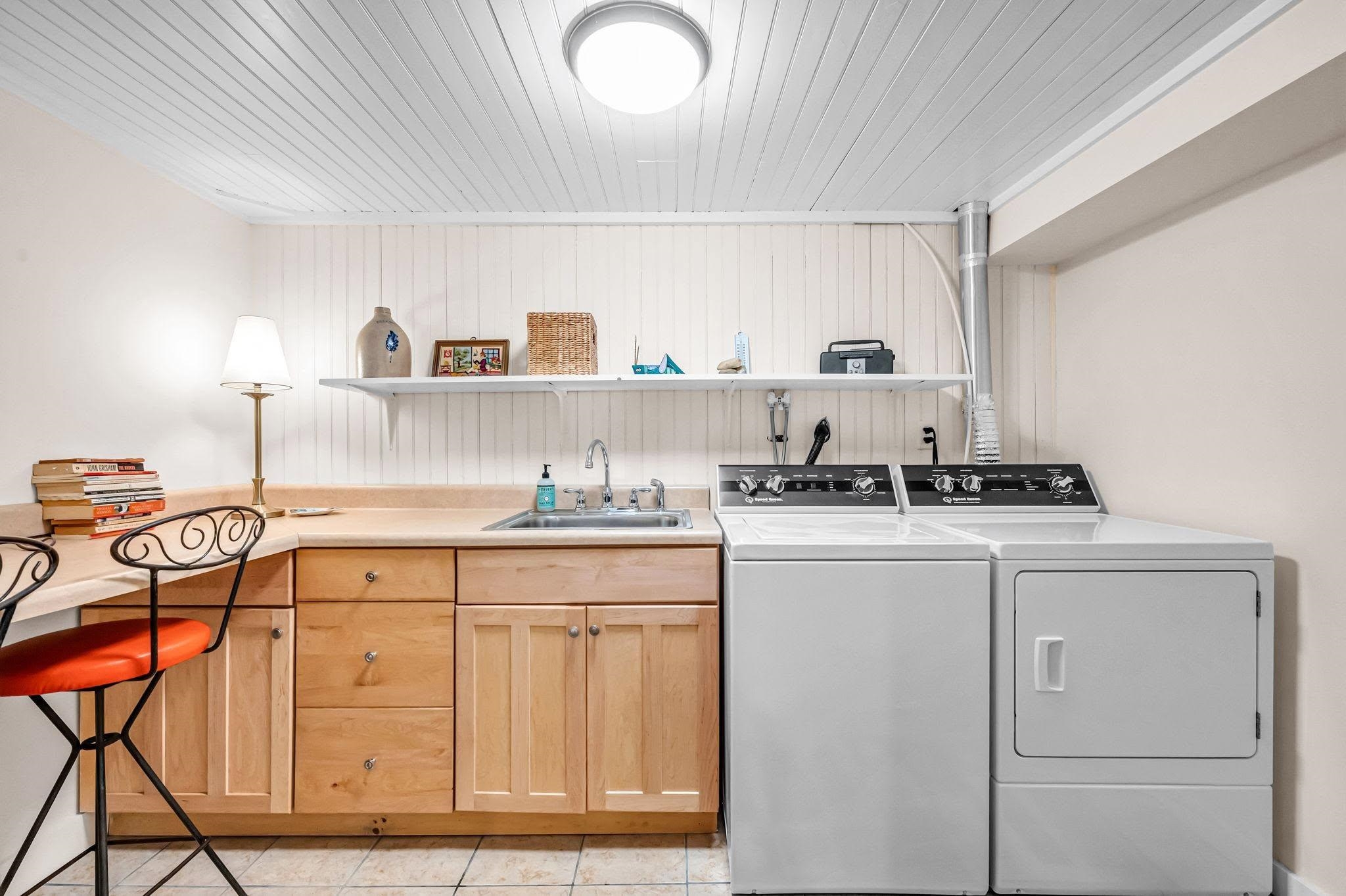 2843 Burrington Hill