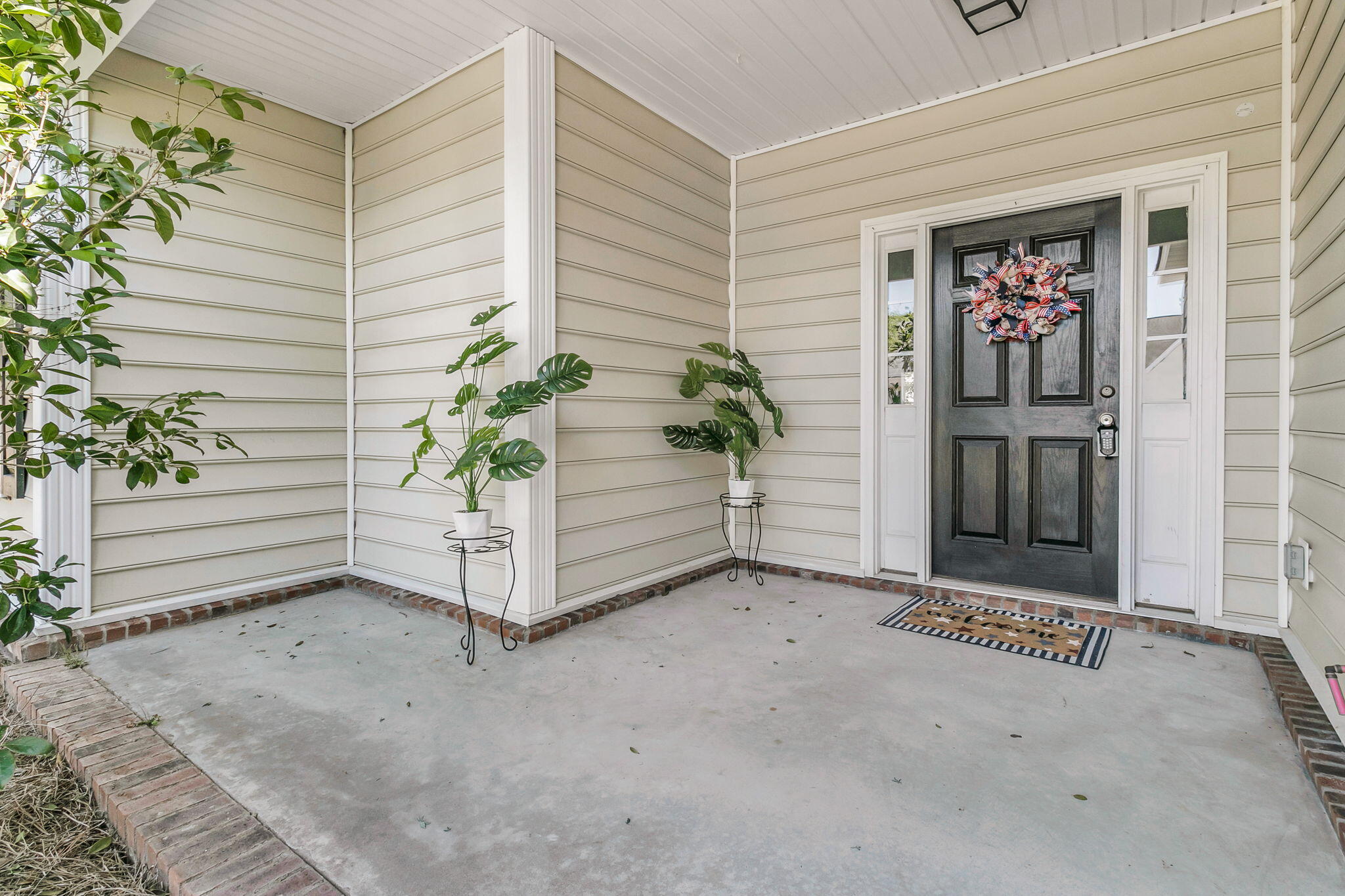 7744 Fayetteville Road