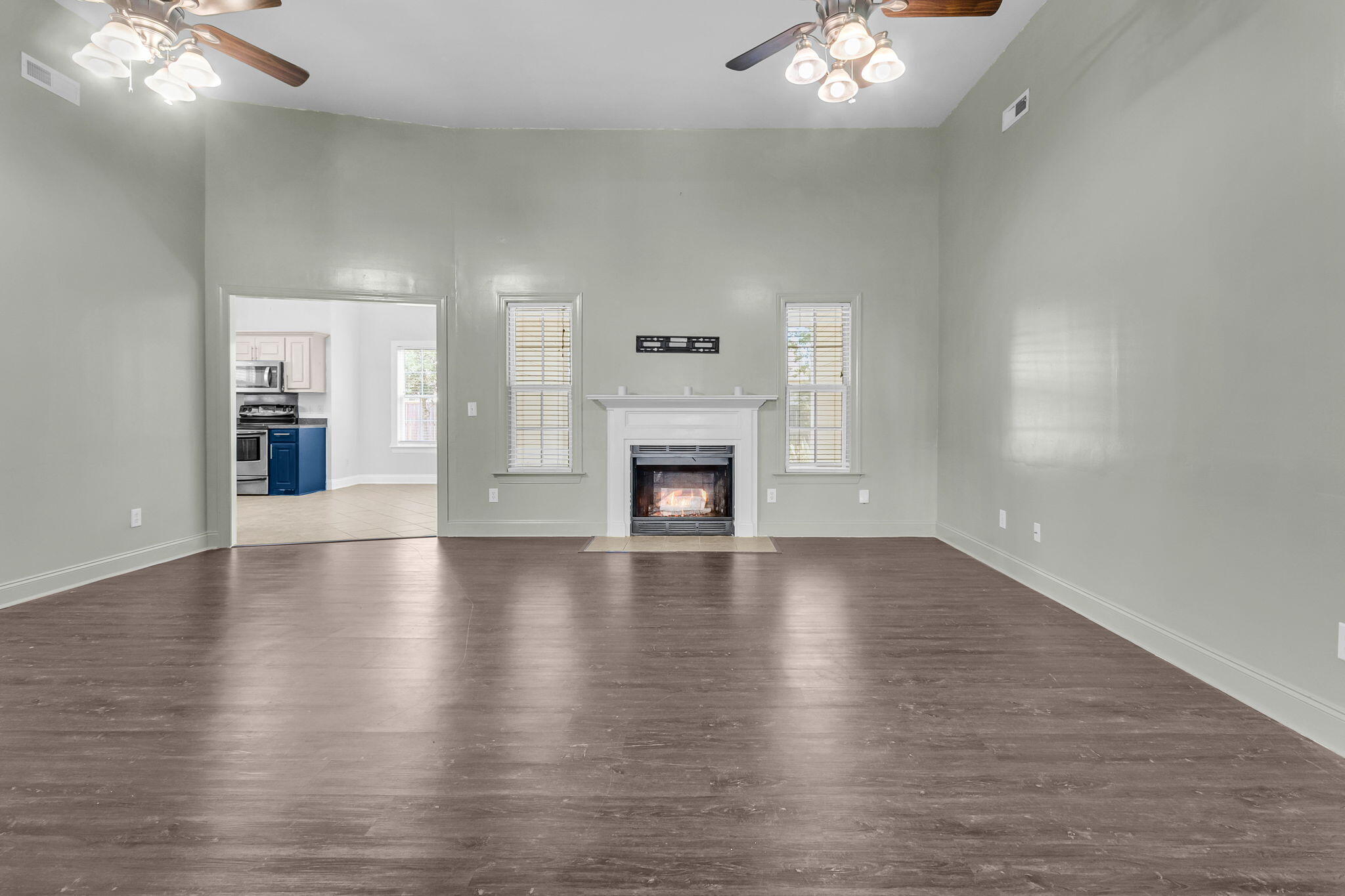 7744 Fayetteville Road