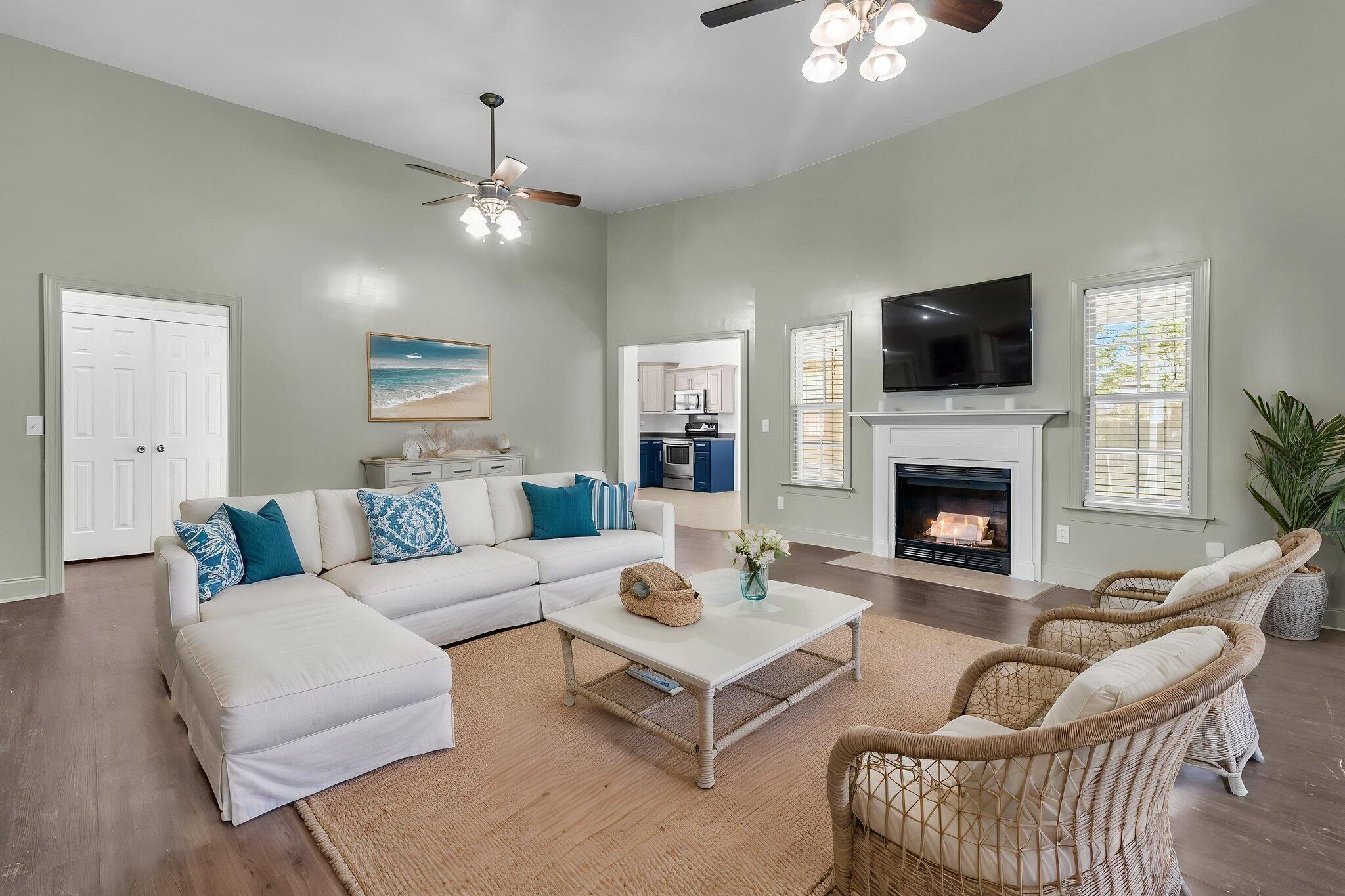 7744 Fayetteville Road