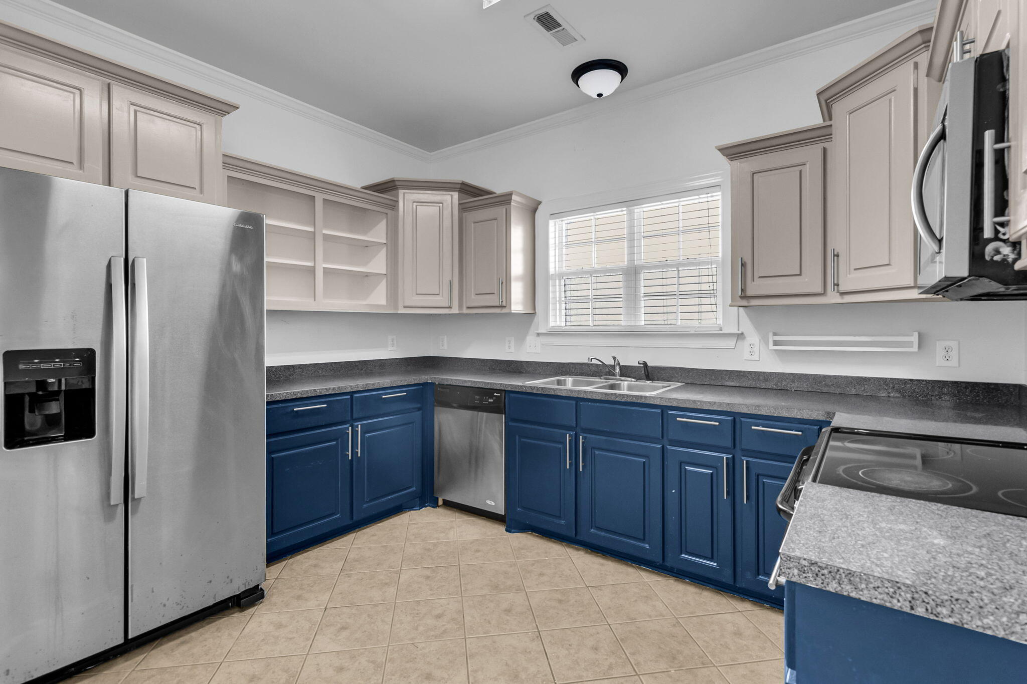 7744 Fayetteville Road