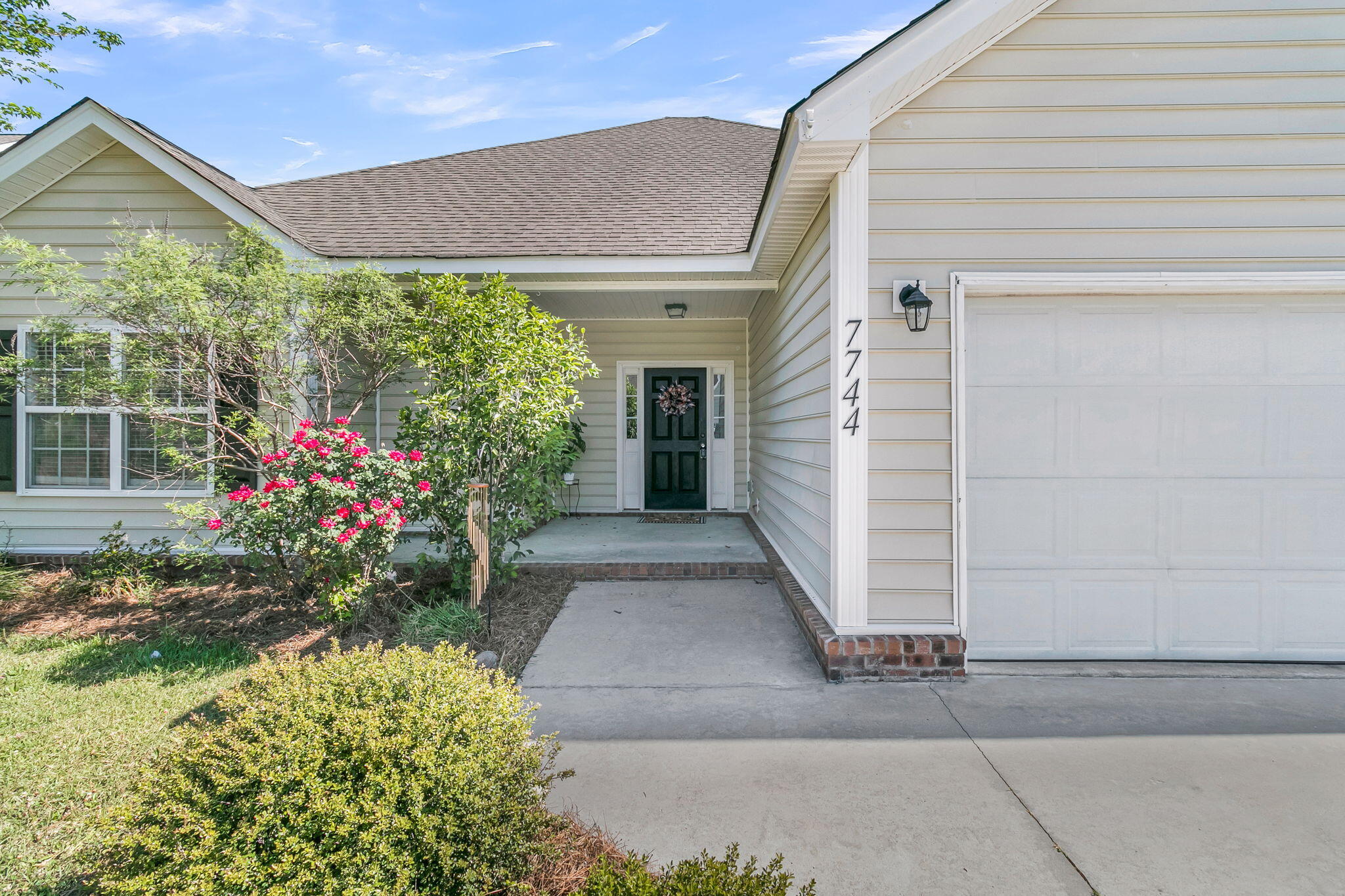 7744 Fayetteville Road