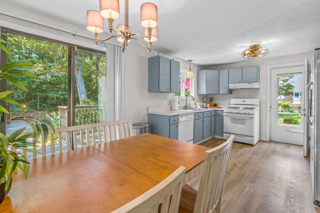 125 Saint Marks Rd