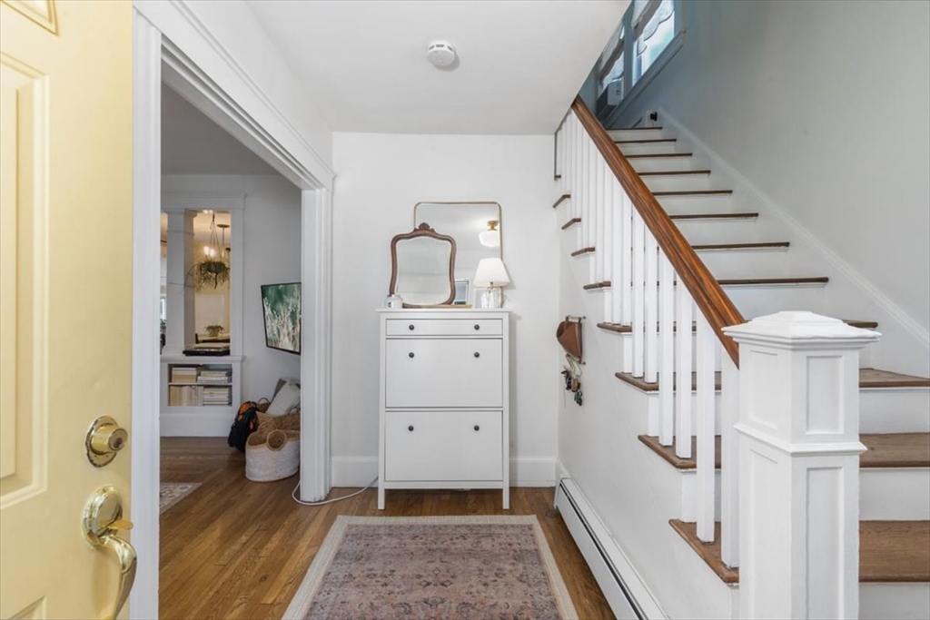44 Arnold St