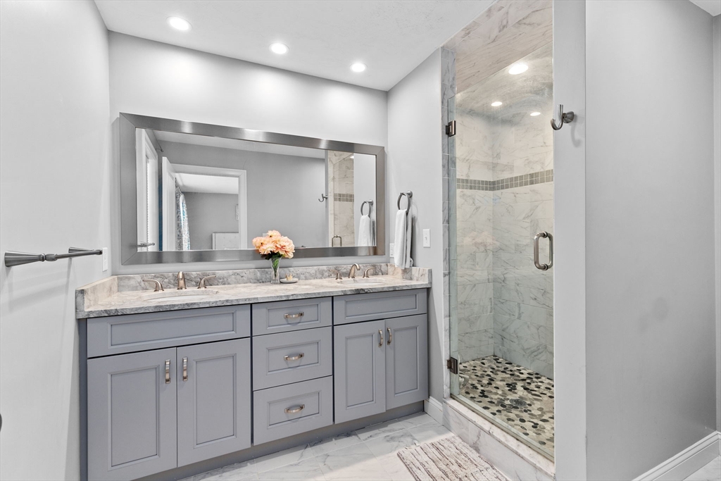 21 Pasture Brook Rd