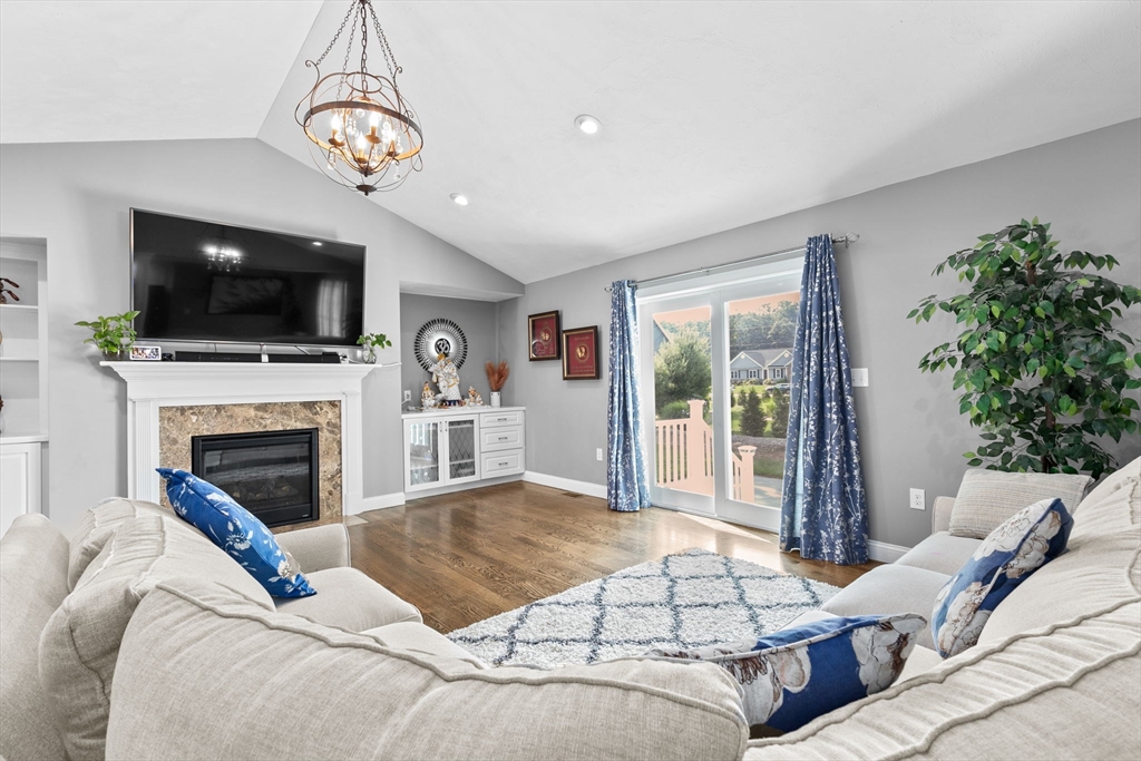 21 Pasture Brook Rd