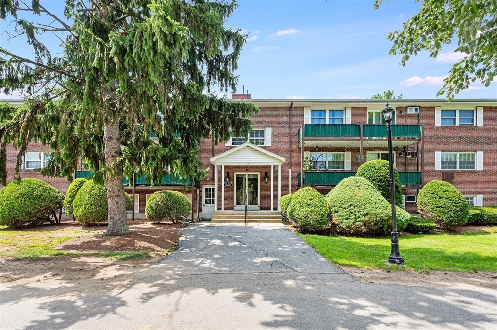 247 N. Main St # 4