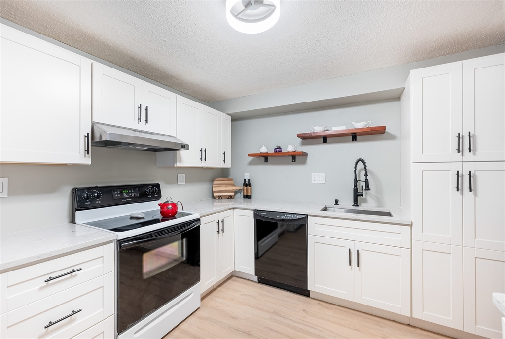 247 N. Main St # 4