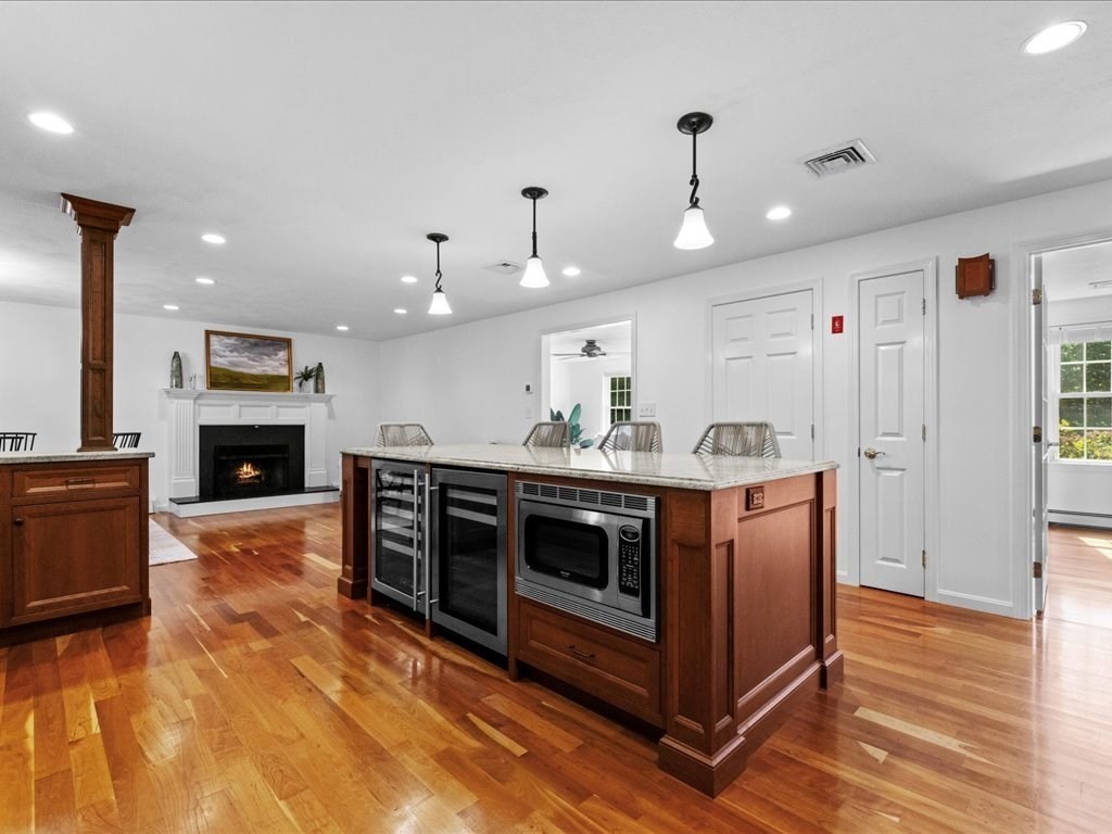18 Old Mill Rd